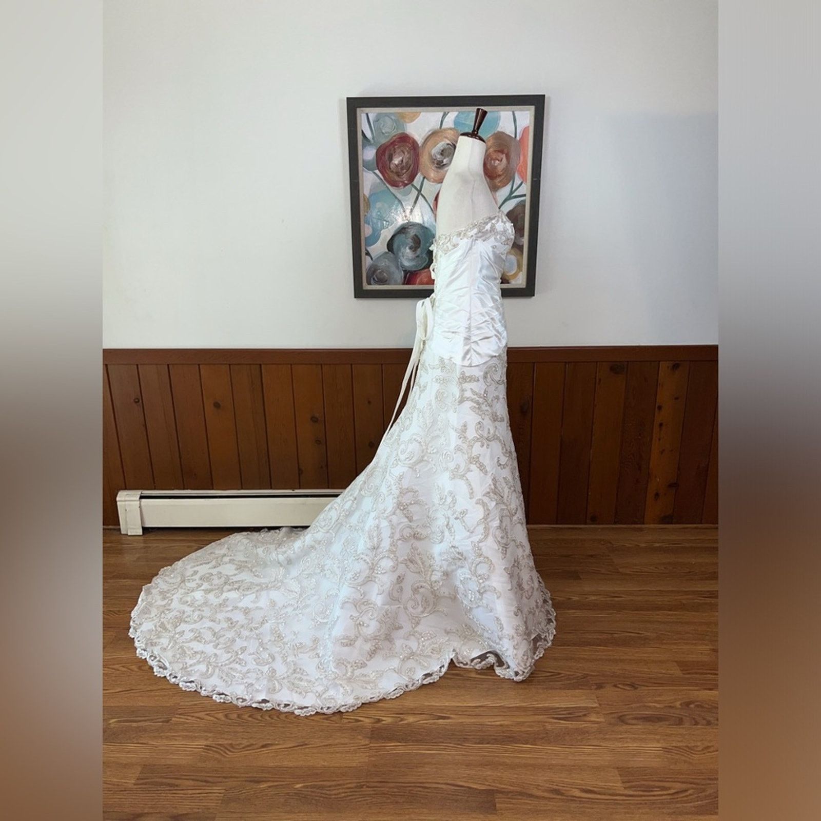 Other Forever Yours Embroidered Lace Overlay Corset Wedding Gown! Size M / US 6-8 / IT 42-44 - 5 Thumbnail
