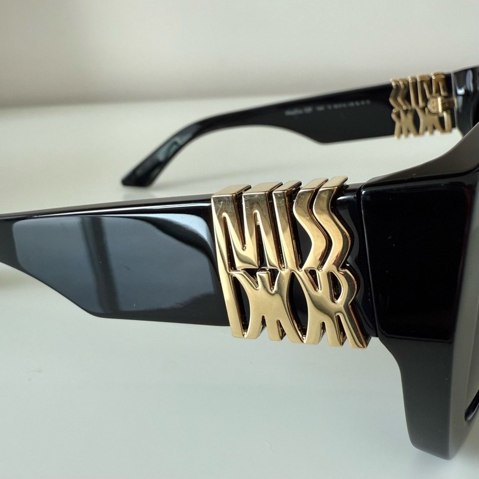 Dior NWT Christian Dior MissDior S2F 10A0 women sunglasses 680$ Size ONE SIZE - 4 Thumbnail