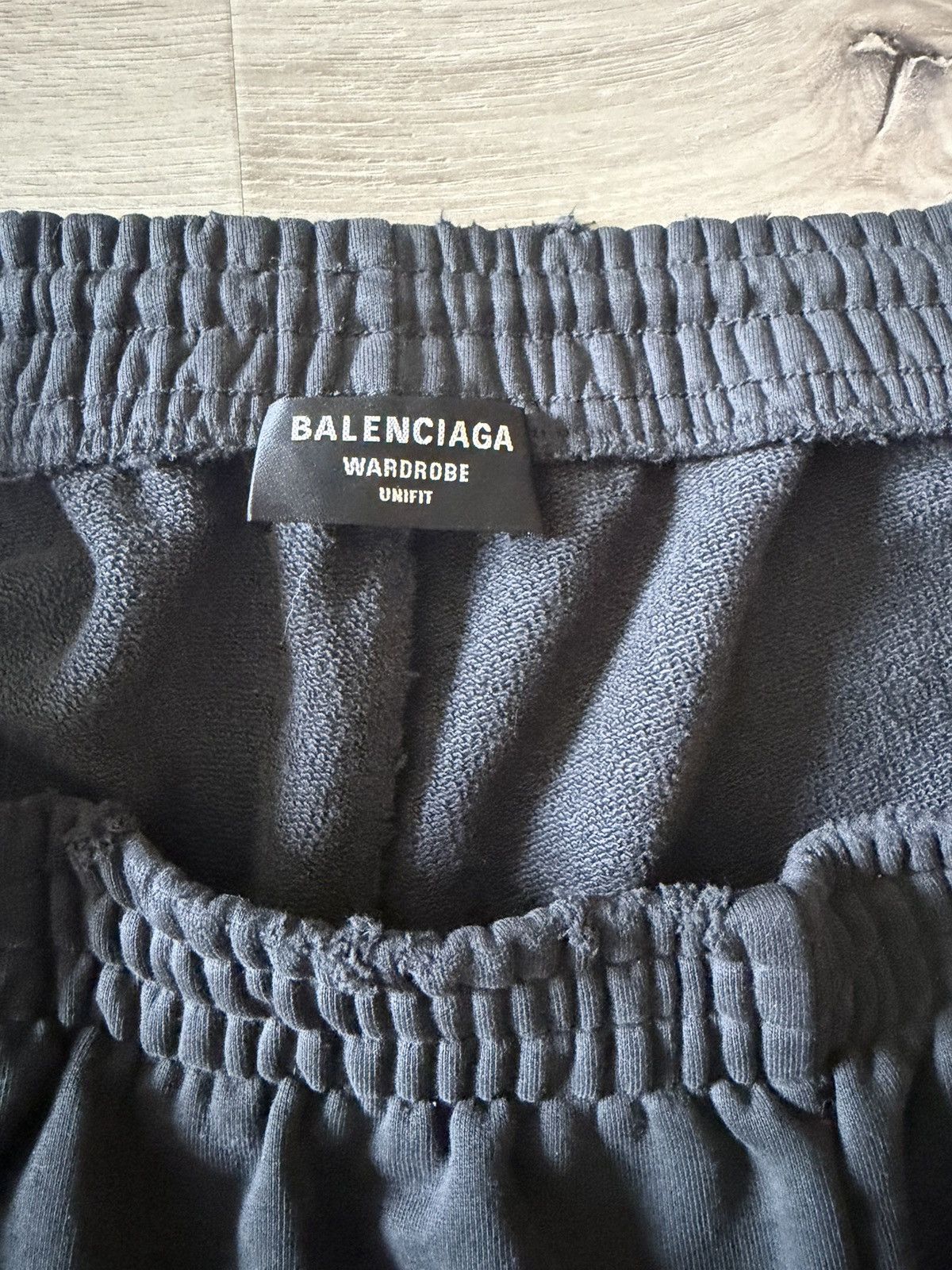 Balenciaga Balenciaga Shorts Size L Size US 32 / EU 48 - 3 Thumbnail