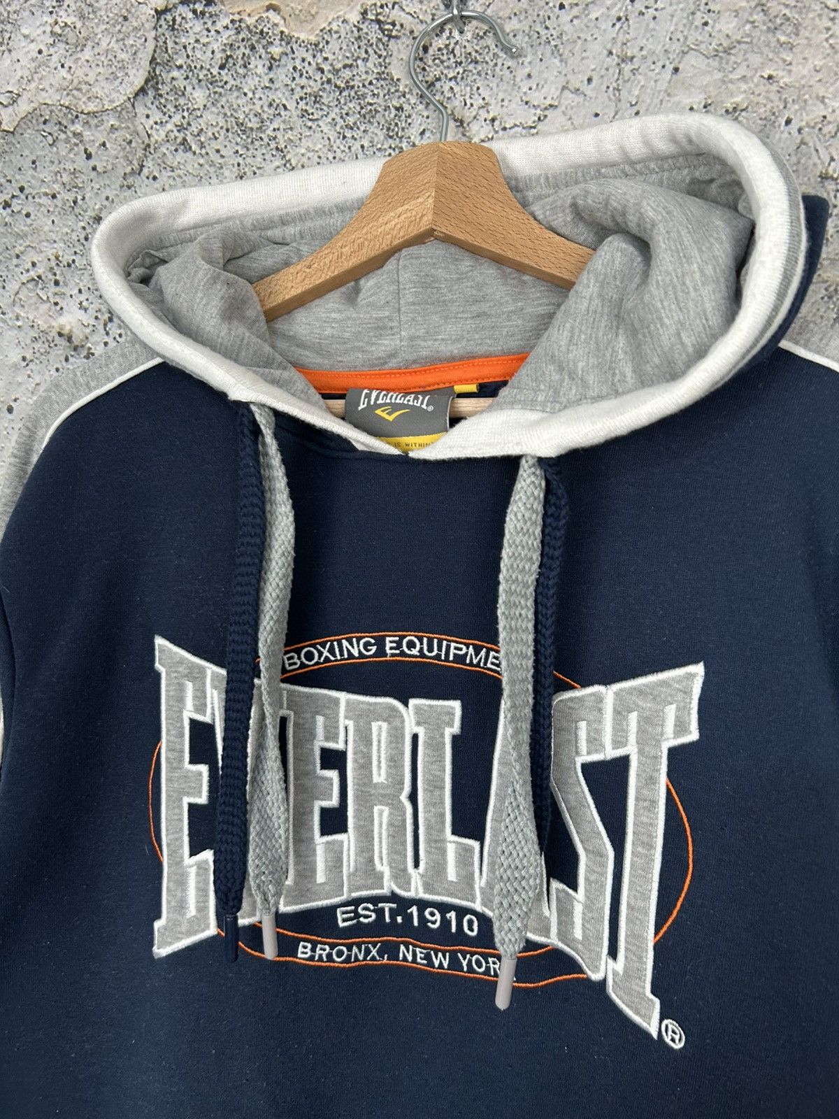Everlast Vintage Everlast Fighting Sport Boxy Rap Hoodie Streetwear Size US M / EU 48-50 / 2 - 3 Thumbnail