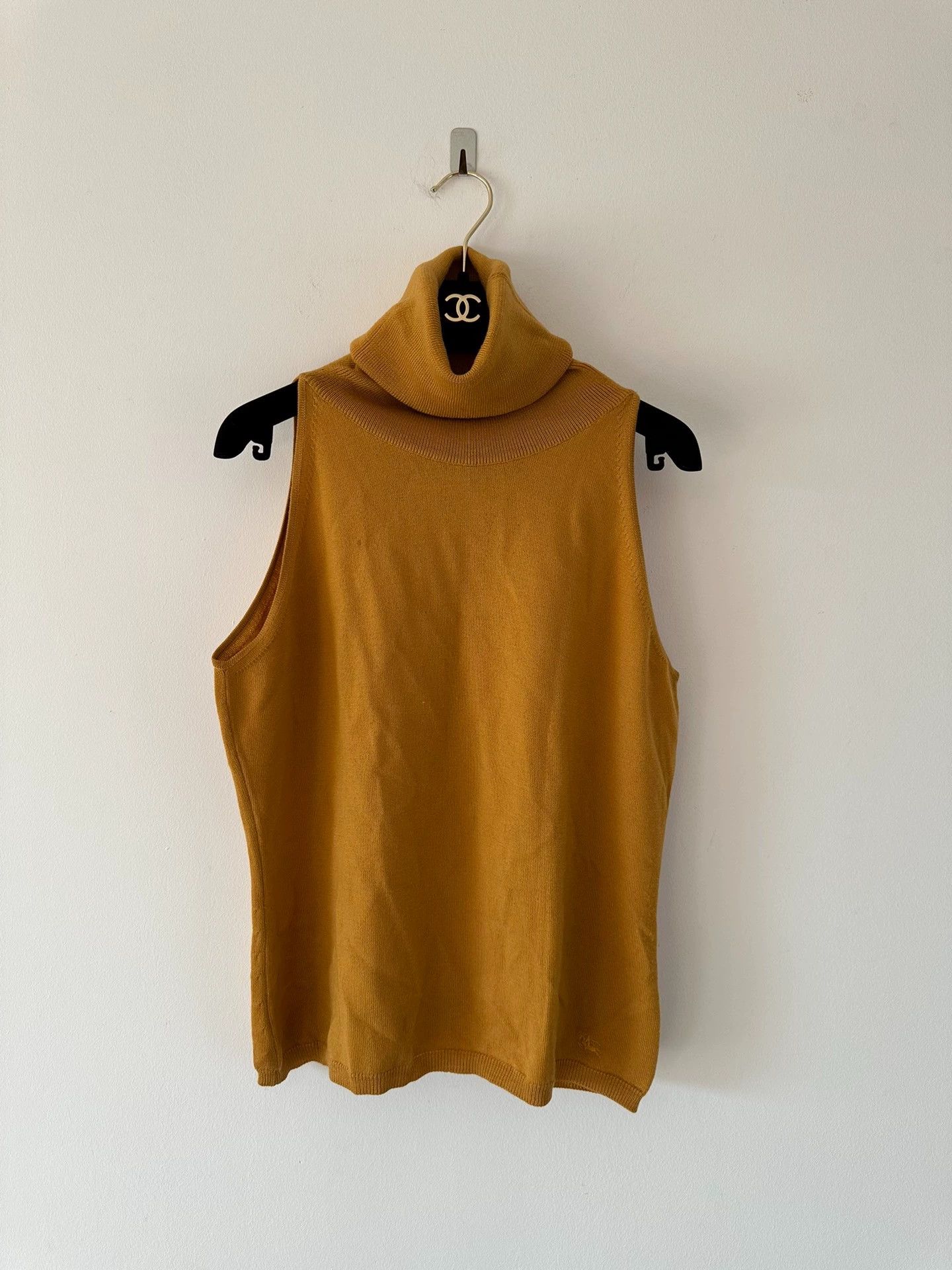 Burberry Burberry Yellow Turtleneck Knit Vest - dmc Size US L / EU 52-54 / 3 - 1 Thumbnail