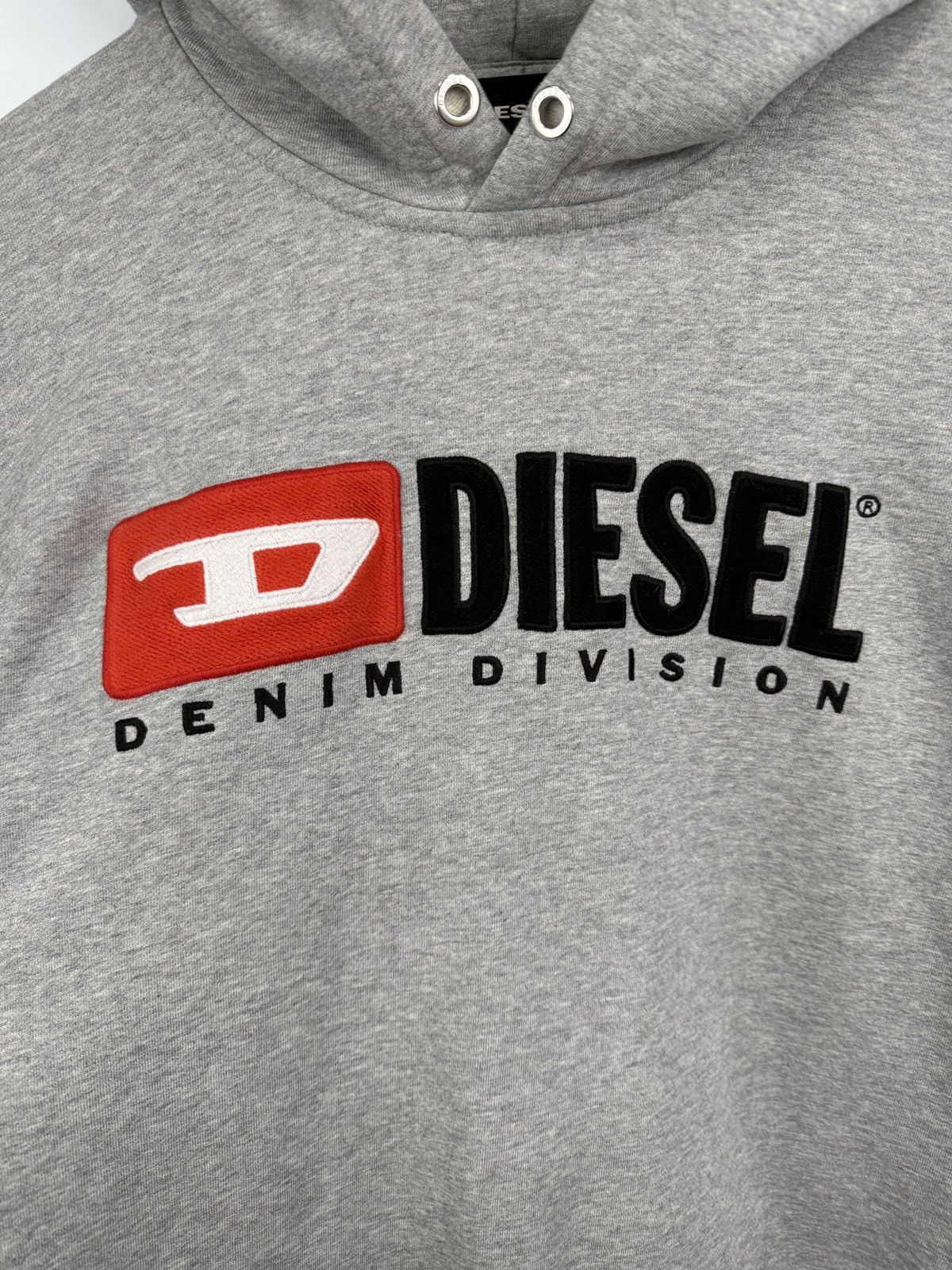 Diesel 🇺🇸 Vintage Y2K Diesel Classic Hoodie Retro Rare Hype Size US M / EU 48-50 / 2 - 4 Thumbnail