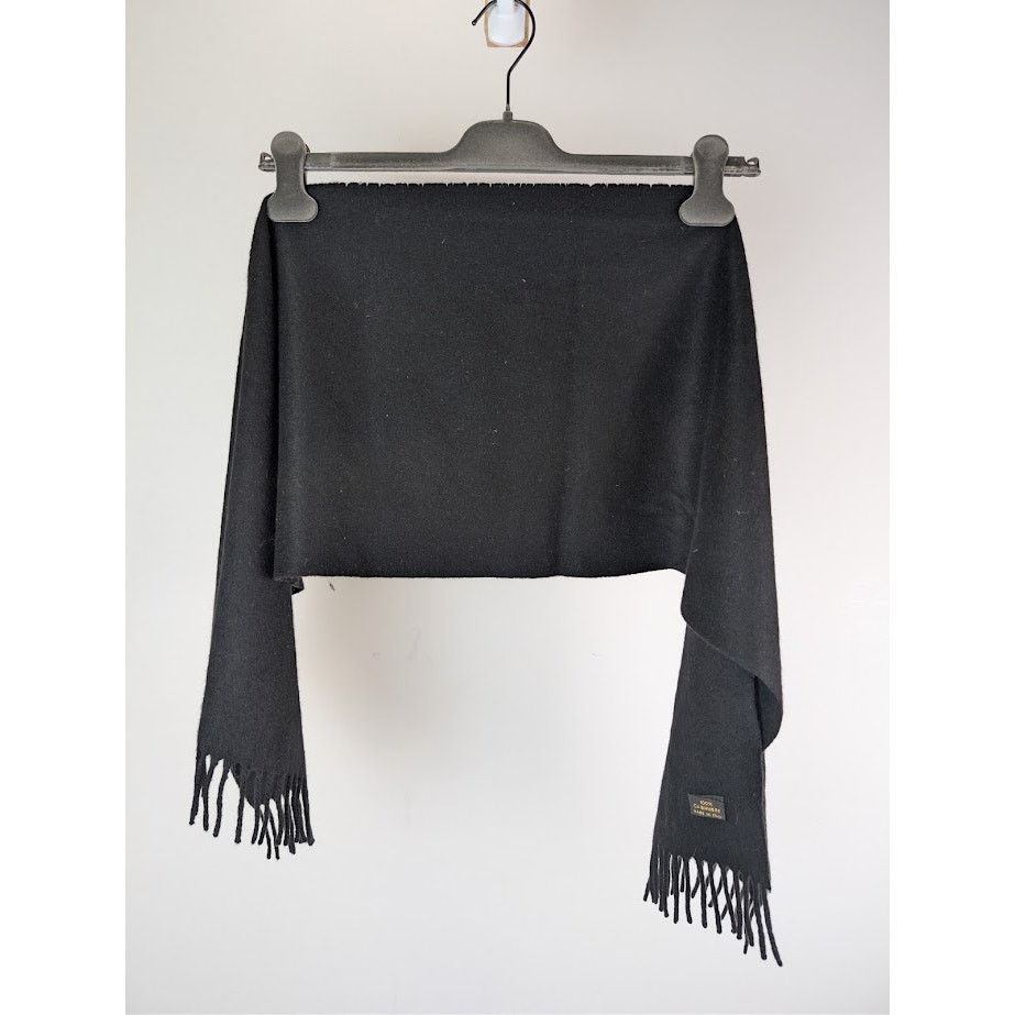Loro Piana o1rshd1 CC20 Size: OS / Scarves in Black Size ONE SIZE - 8 Thumbnail