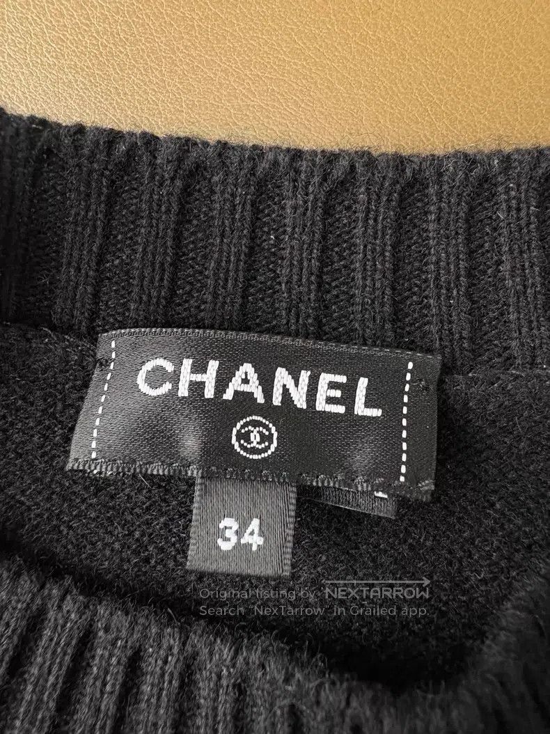 Chanel Chanel 24B Black Round-neck Double C Shoulder Button Knitw Size XXS / US 00 / IT 34 - 7 Thumbnail