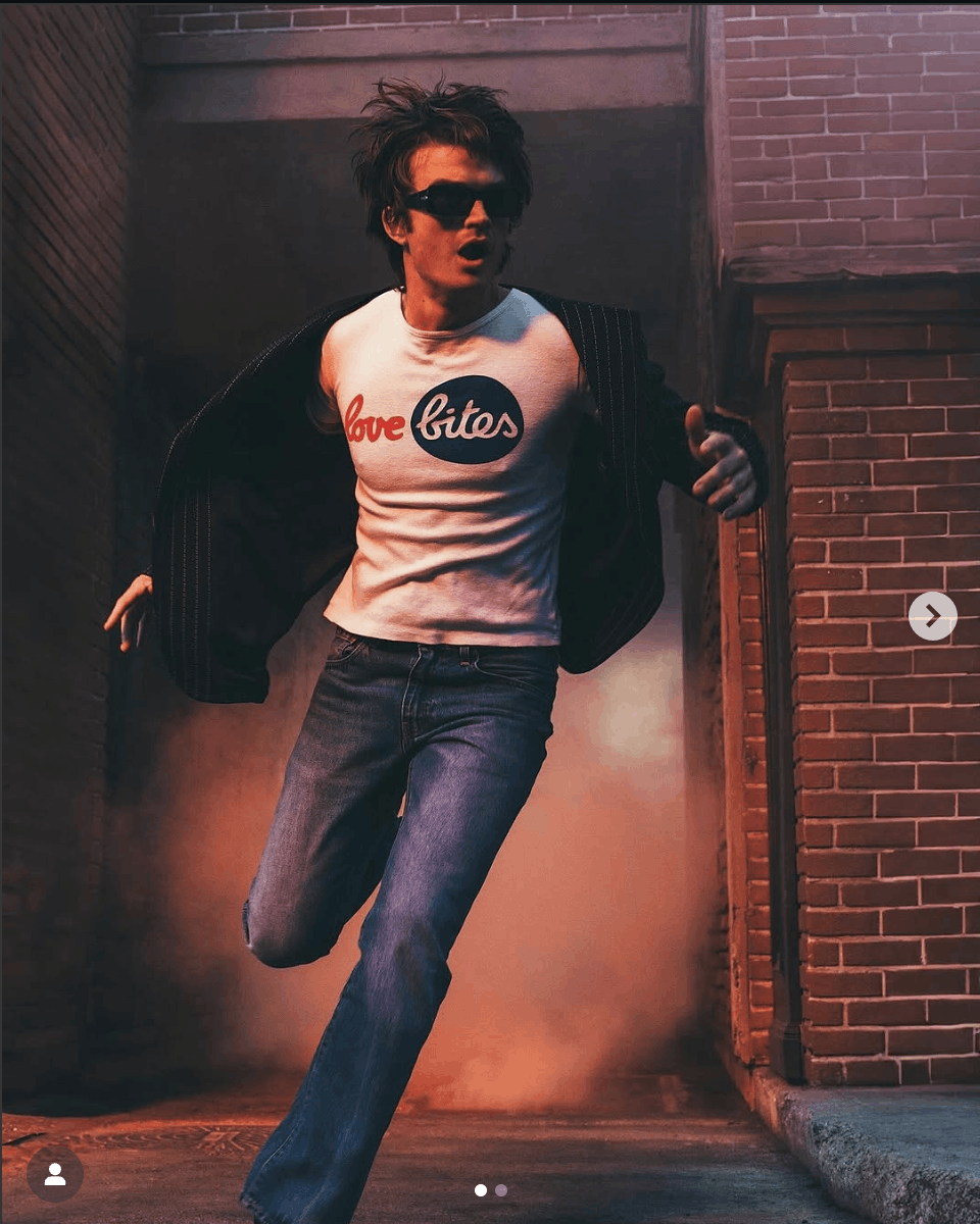 Vintage Vintage 70s Buzzcocks Love Bites Tee Size US S / EU 44-46 / 1 - 4 Thumbnail