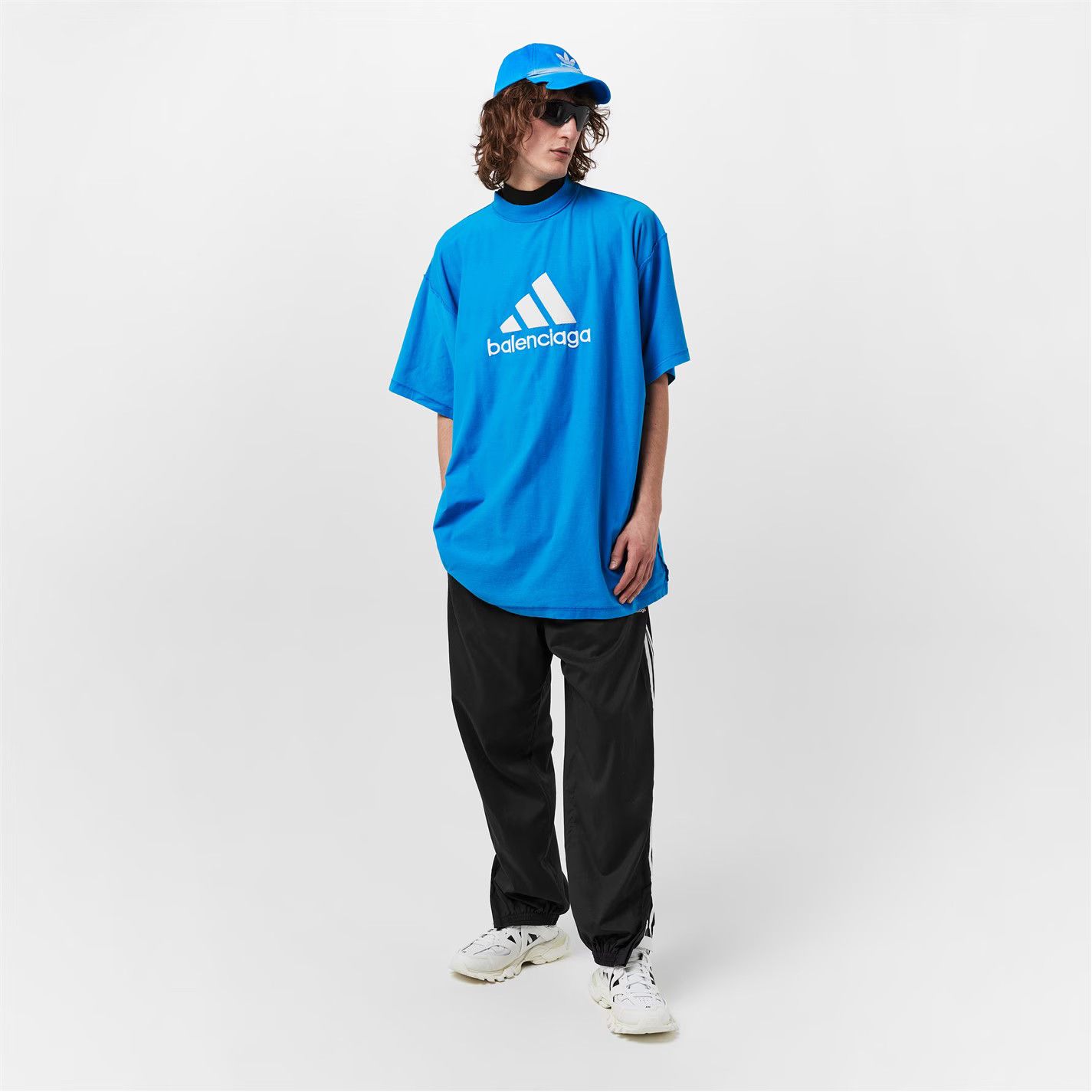 Balenciaga o1g2r1mq0226 Oversized T-Shirt In Blue Size US XS / EU 42 / 0 - 6 Thumbnail