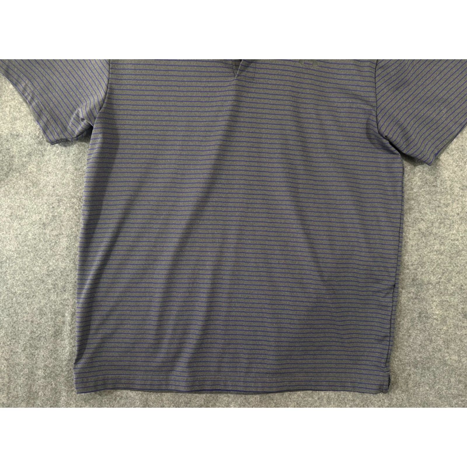 Under Armour Under Armour Polo Shirt Mens L Gray Striped Short Sleeve HeatGear Loose Fit Golf Activewear Mens Size US L / EU 52-54 / 3 - 4 Thumbnail
