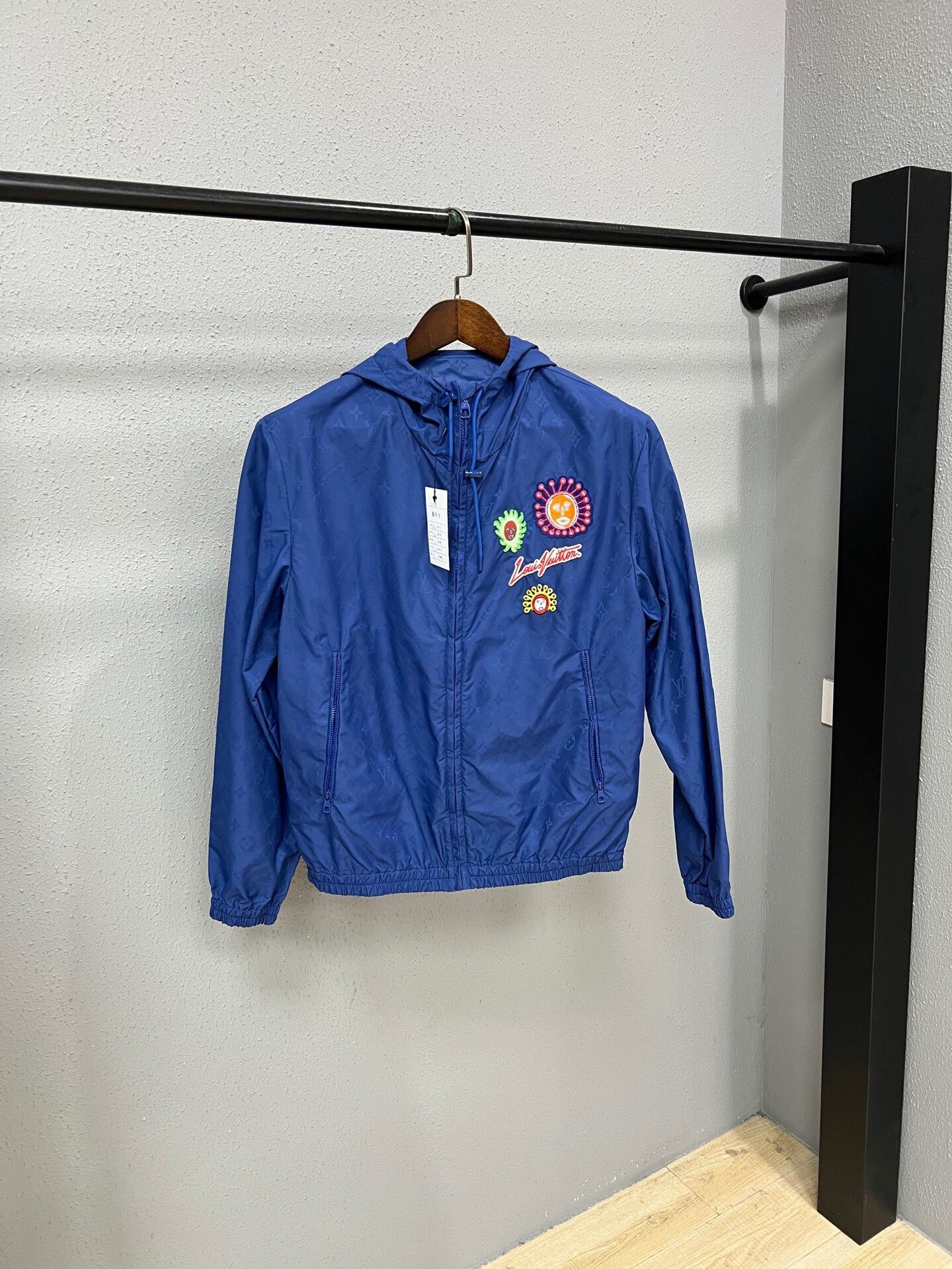 Louis Vuitton louis vuitton blue camouflage windbreaker jacket Size US L / EU 52-54 / 3 - 1 Thumbnail
