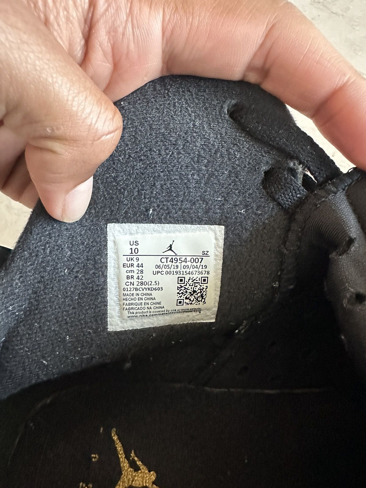 Jordan Brand Air Jordan 6 Retro 2020 | Black Metallic Gold Size US 10 / EU 43 - 6 Thumbnail