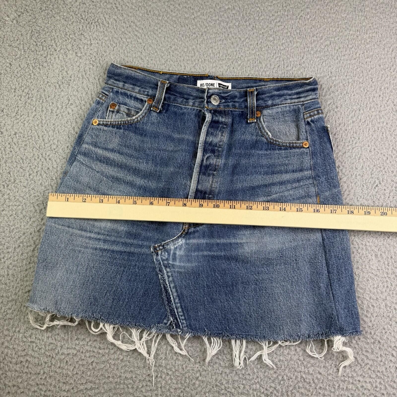 Other RE/DONE Levi's Blue Denim Skirt Raw Hem Sz 25 Button Fly Size 26" / US 2 / IT 38 - 7 Thumbnail