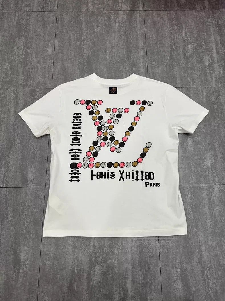 Louis Vuitton Louis Vuitton 25 New Co-branded Short Sleeve Size US L / EU 52-54 / 3 - 2 Thumbnail