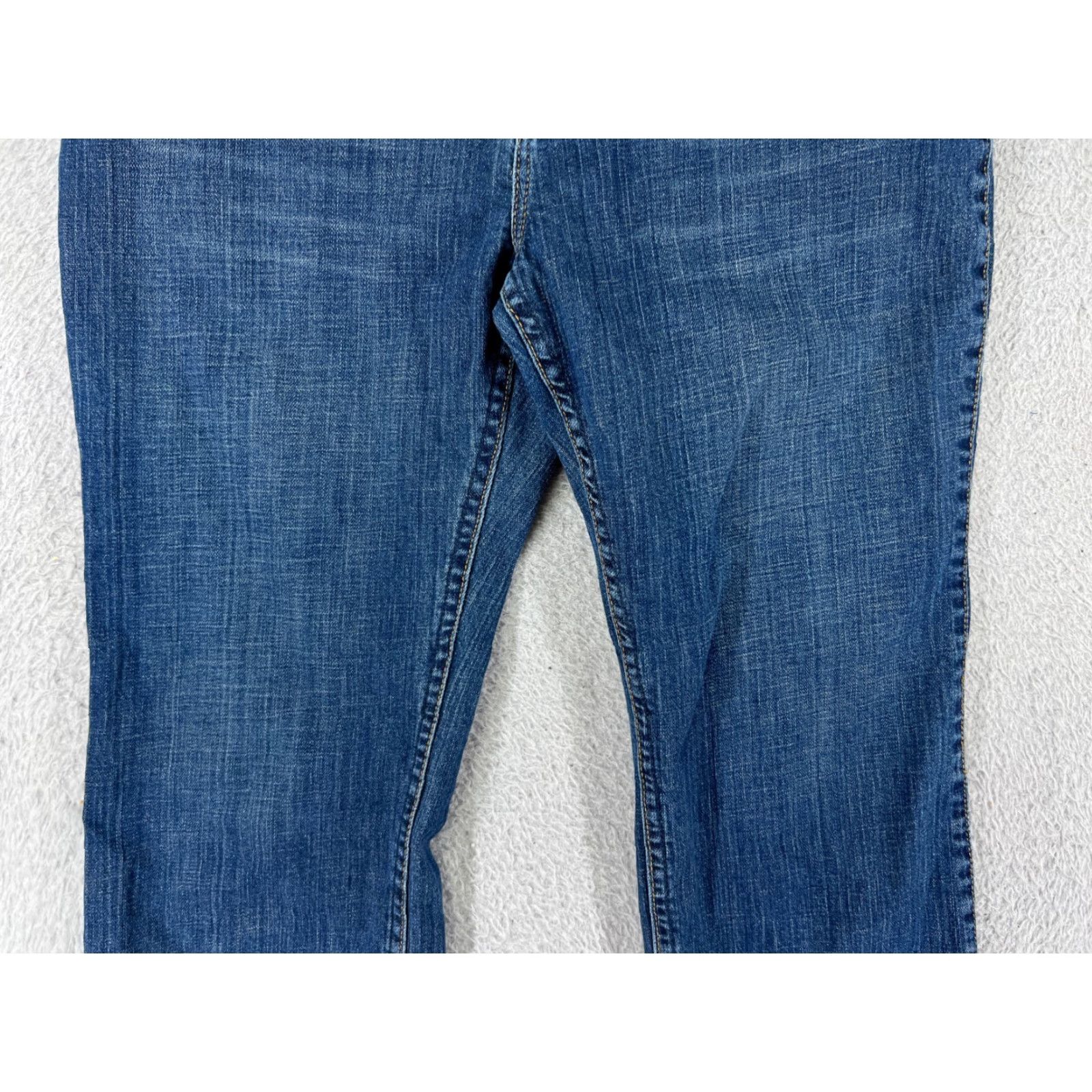 Wrangler Wrangler Women's Denim Jeans Bootcut Medium Wash 28W Vintage 2000s Classic Cotton Size 30" / US 8 / IT 44 - 7 Thumbnail
