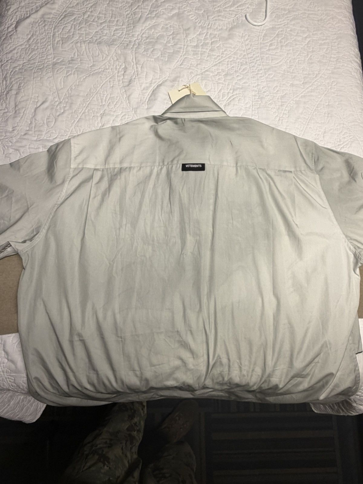 Vetements Vetements anime shirt t.A.T.u. Oversized button up. Size US S / EU 44-46 / 1 - 11 Thumbnail