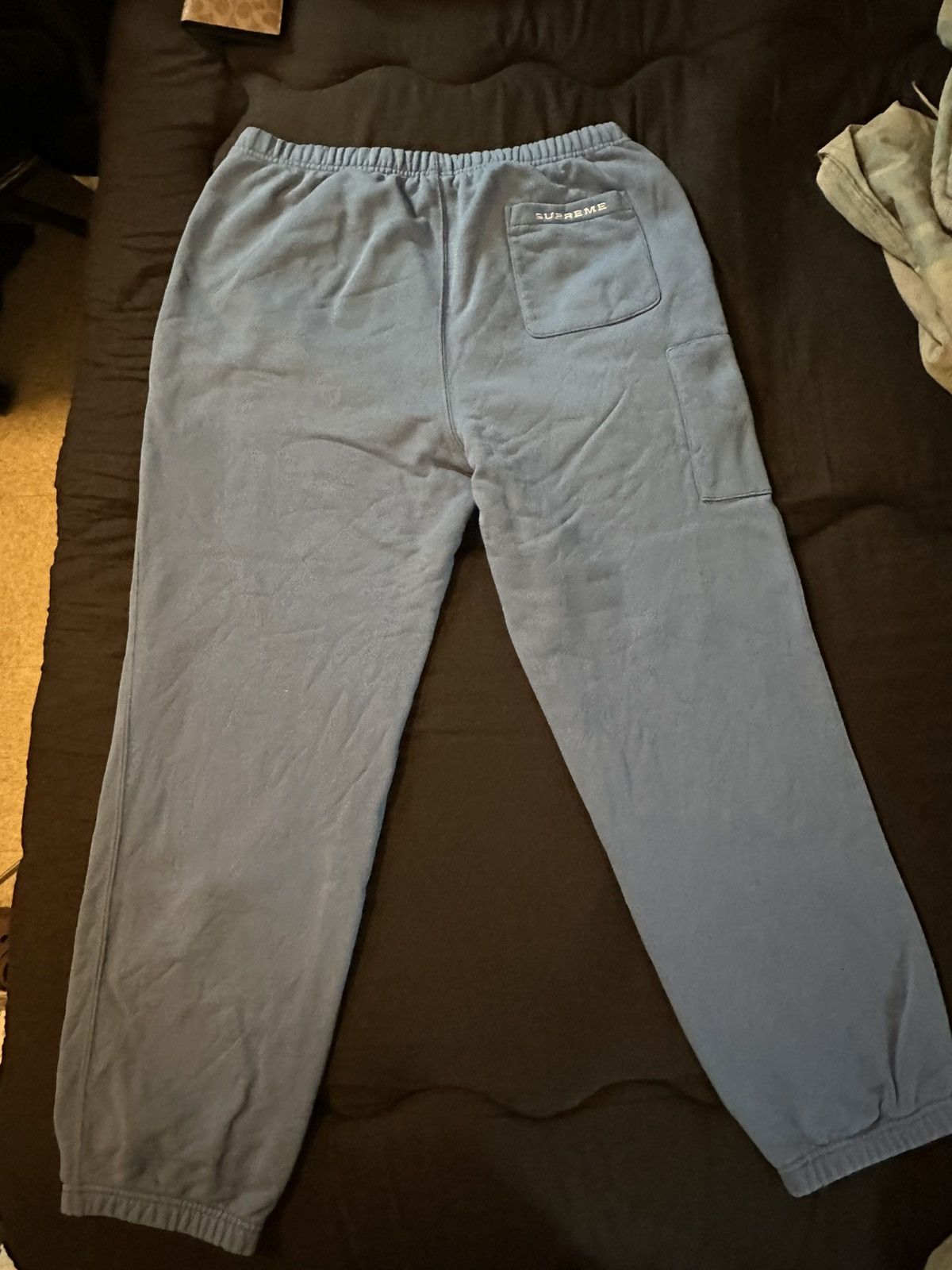 Nike × Supreme Nike x Supreme snakeskin sweatpant Size US 34 / EU 50 - 6 Thumbnail