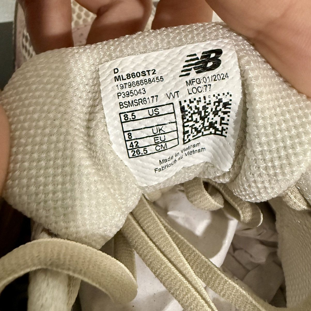 New Balance New Balance x size? (White / Pink / Brown) Size US 8.5 / EU 41-42 - 8 Thumbnail