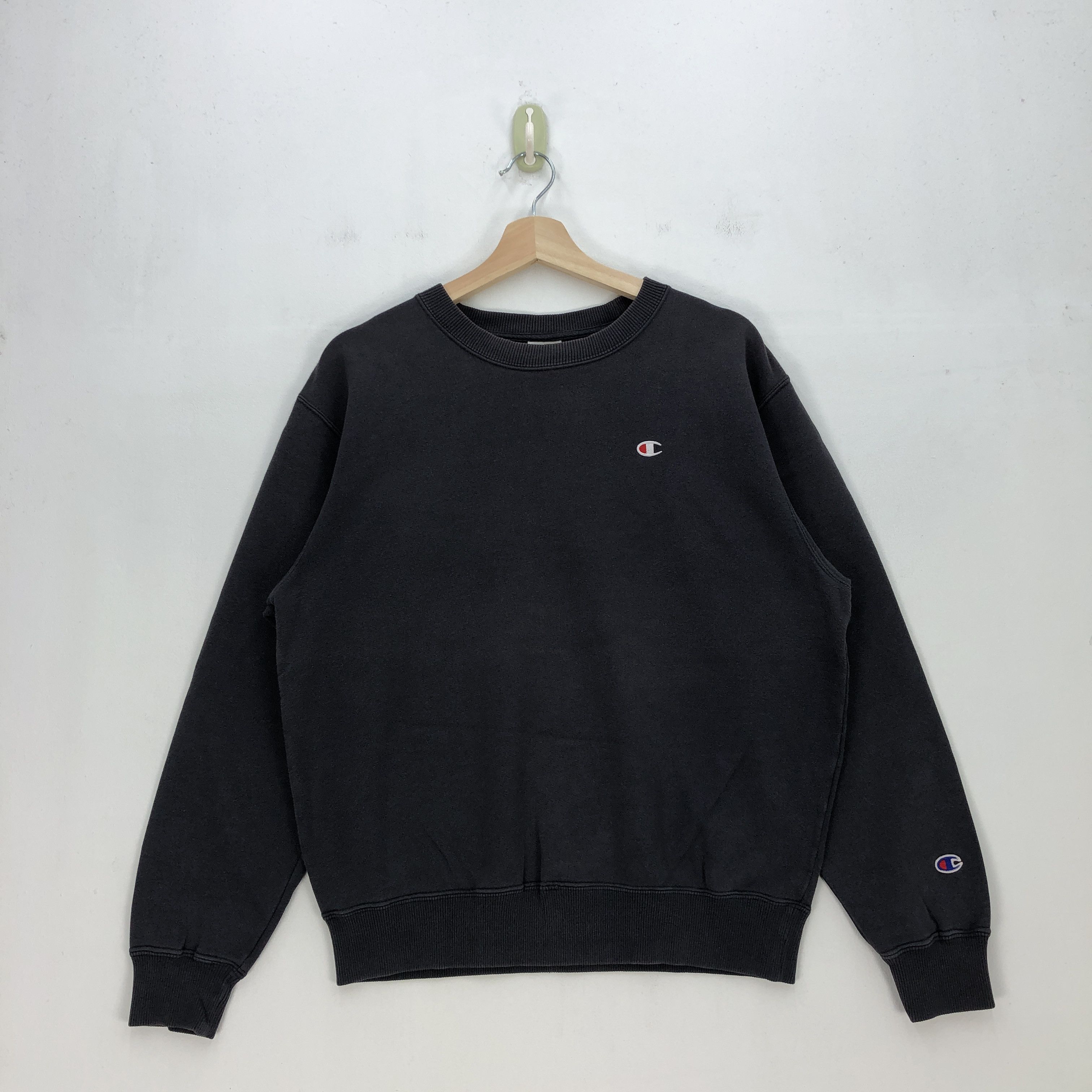 Champion Vintage Y2K Champion Sweatshirt Champion Sweater Jumper Size US M / EU 48-50 / 2 - 1 Thumbnail