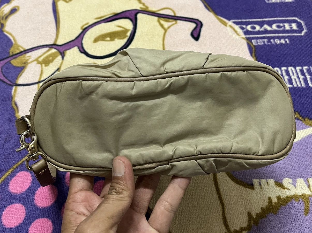 Burberry × Designer × Vintage BURBERRY Blue Label Unisex Clutch Nylon Bag Size ONE SIZE - 4 Thumbnail