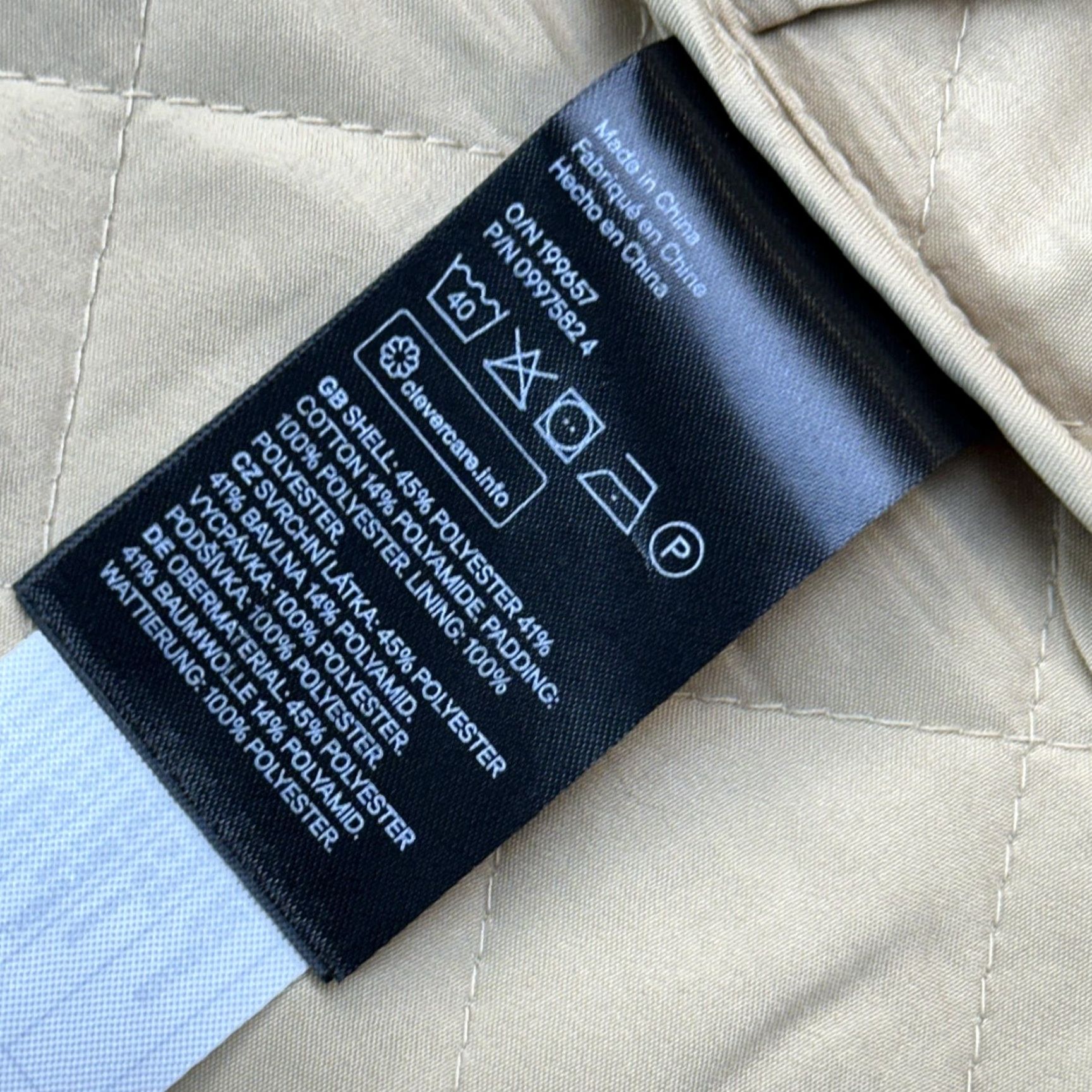 H&M H&M Quilted Jacket Women's 2XL Beige Sleeveless Snap Front Knee Length Shacket Womens Size XXL / US 16-18 / IT 52-54 - 4 Thumbnail
