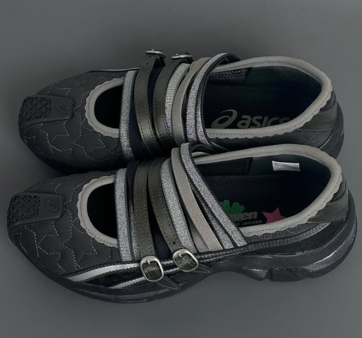 image of Kiko Kostadinov X Heaven By Marc Jacobs X Asics Gel Lokros Shoes in Graphite Grey, Men's (Size 9)