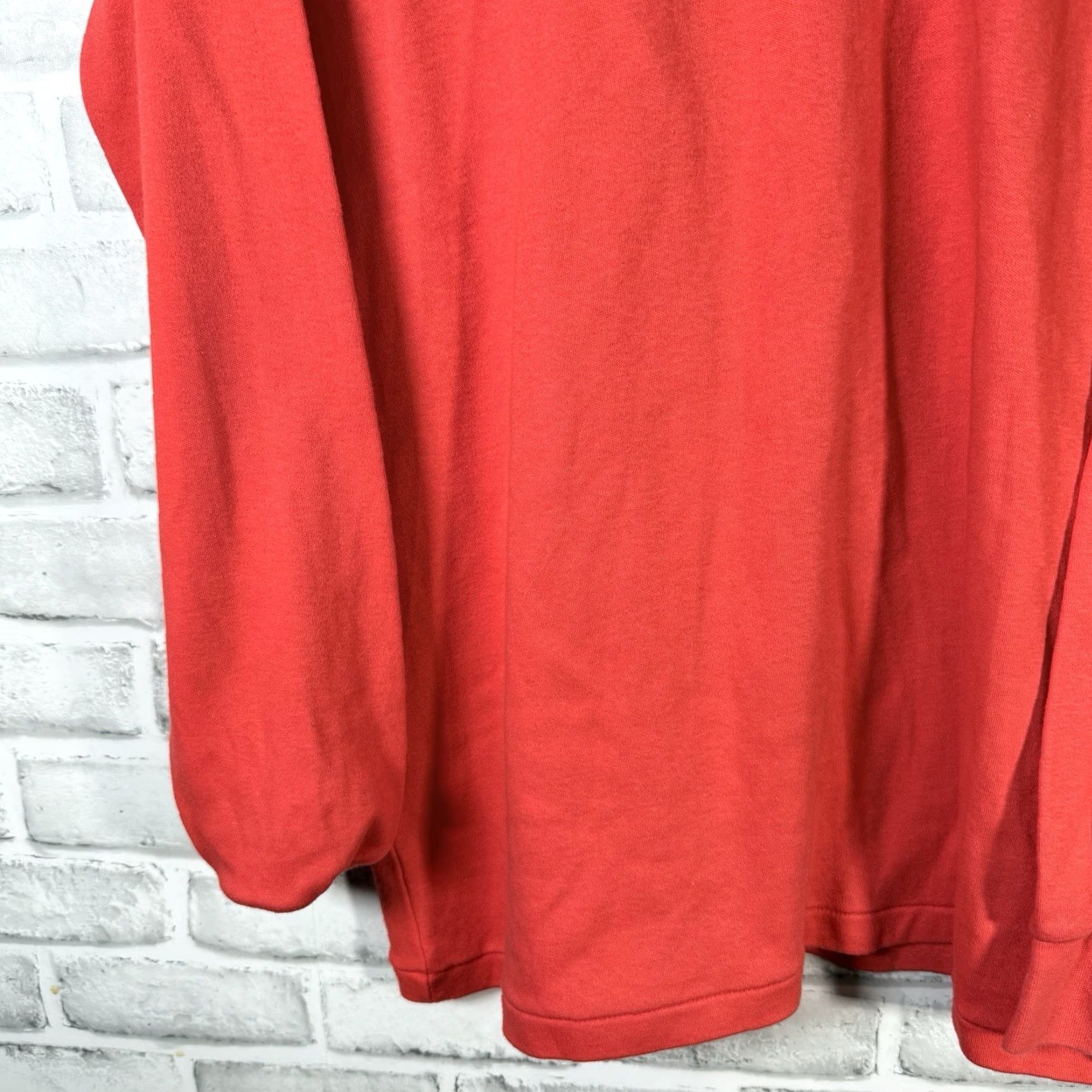 Vintage VINTAGE Arctic Cat Neon Orange Cotton Turtleneck Sweater Long Sleeve Mens Size L USA Size US L / EU 52-54 / 3 - 3 Thumbnail