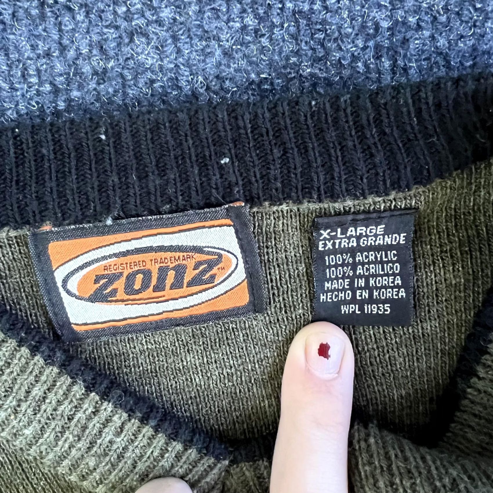 Vintage VINTAGE Zonz Sweater Mens XL Gray Stripe V-Neck Pullover 100% Acrylic Ribbed Knit Striped Mens XL Gray Navy Cream Tan Light Blue Size US XL / EU 56 / 4 - 2 Thumbnail