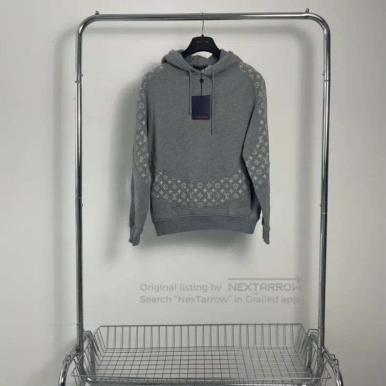 Louis Vuitton Louis Vuitton Grey circular cut hooded sweatshirt Size US S / EU 44-46 / 1 - 1 Thumbnail
