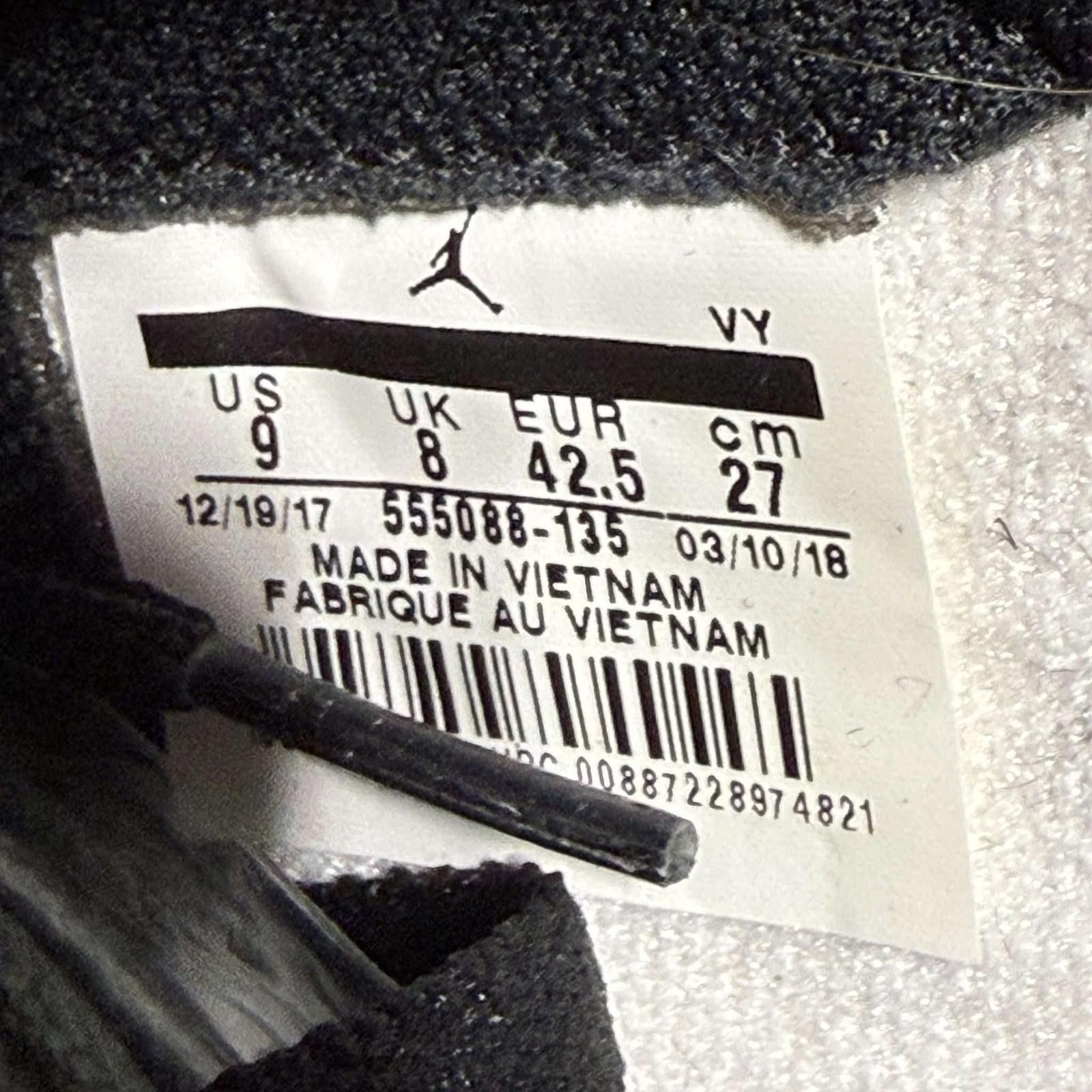 Jordan Brand Jordan 1 Clay Green US 9 New with Defects No Box 555088-135 Size US 9 / EU 42 - 9 Thumbnail