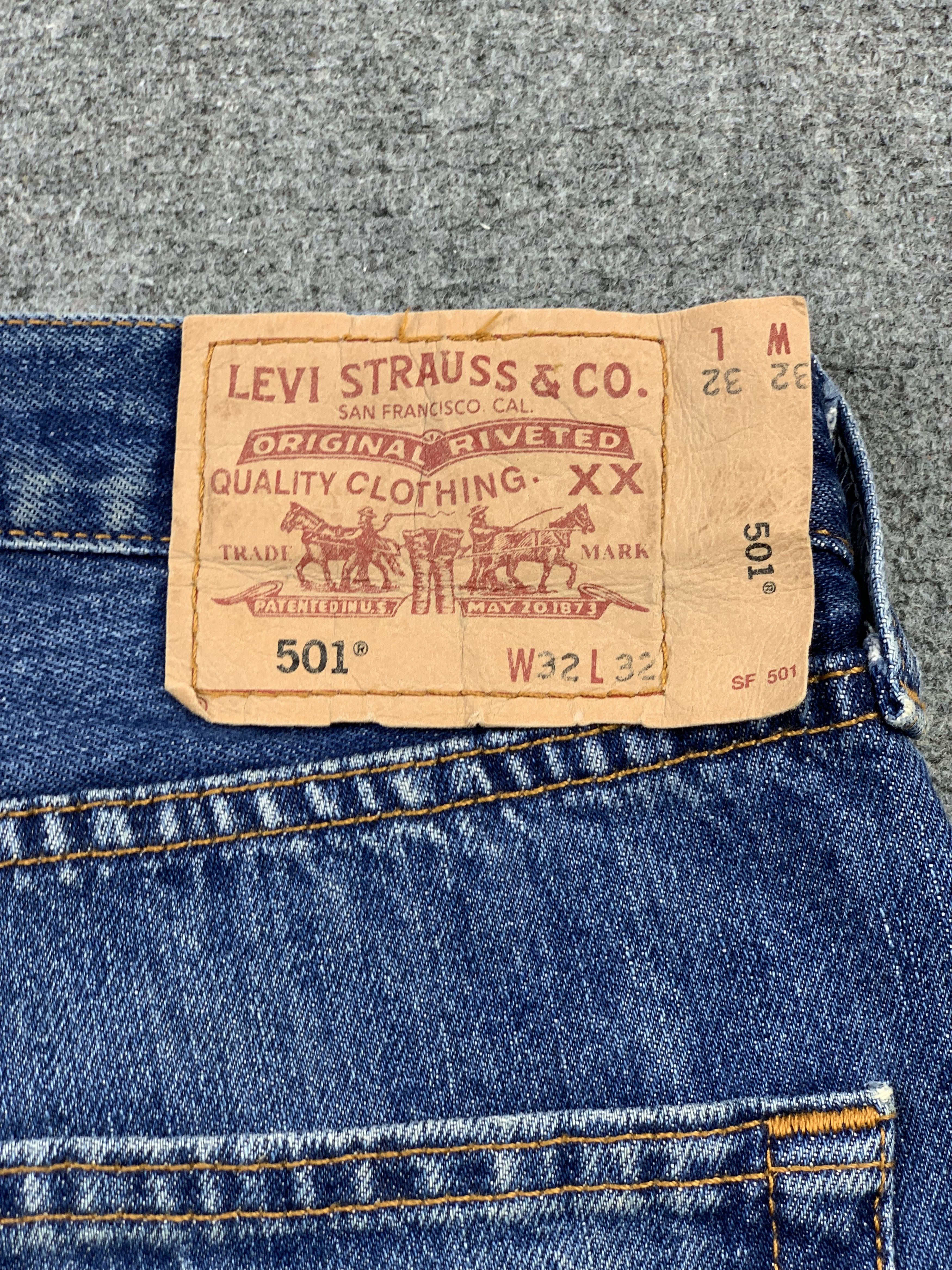 Levi's Vintage Levis 501 Faded Blue Jeans DJ0005 Size US 32 / EU 48 - 5 Thumbnail