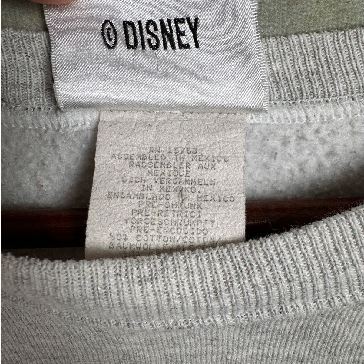 Disney × Vintage VTG 90s Disney Tigger Big Print Sweatshirt Sz XL Gray Size US XL / EU 56 / 4 - 8 Thumbnail