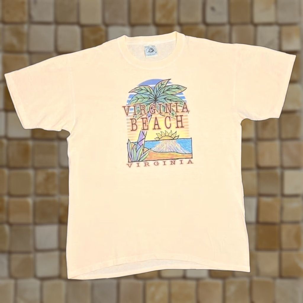 Vintage Virginia Beach “Virginia” Tropical USA Souvenir Graphic T-Shirt M Yellow Mens XL Adult Medium Shirt Size US M / EU 48-50 / 2 - 1 Thumbnail