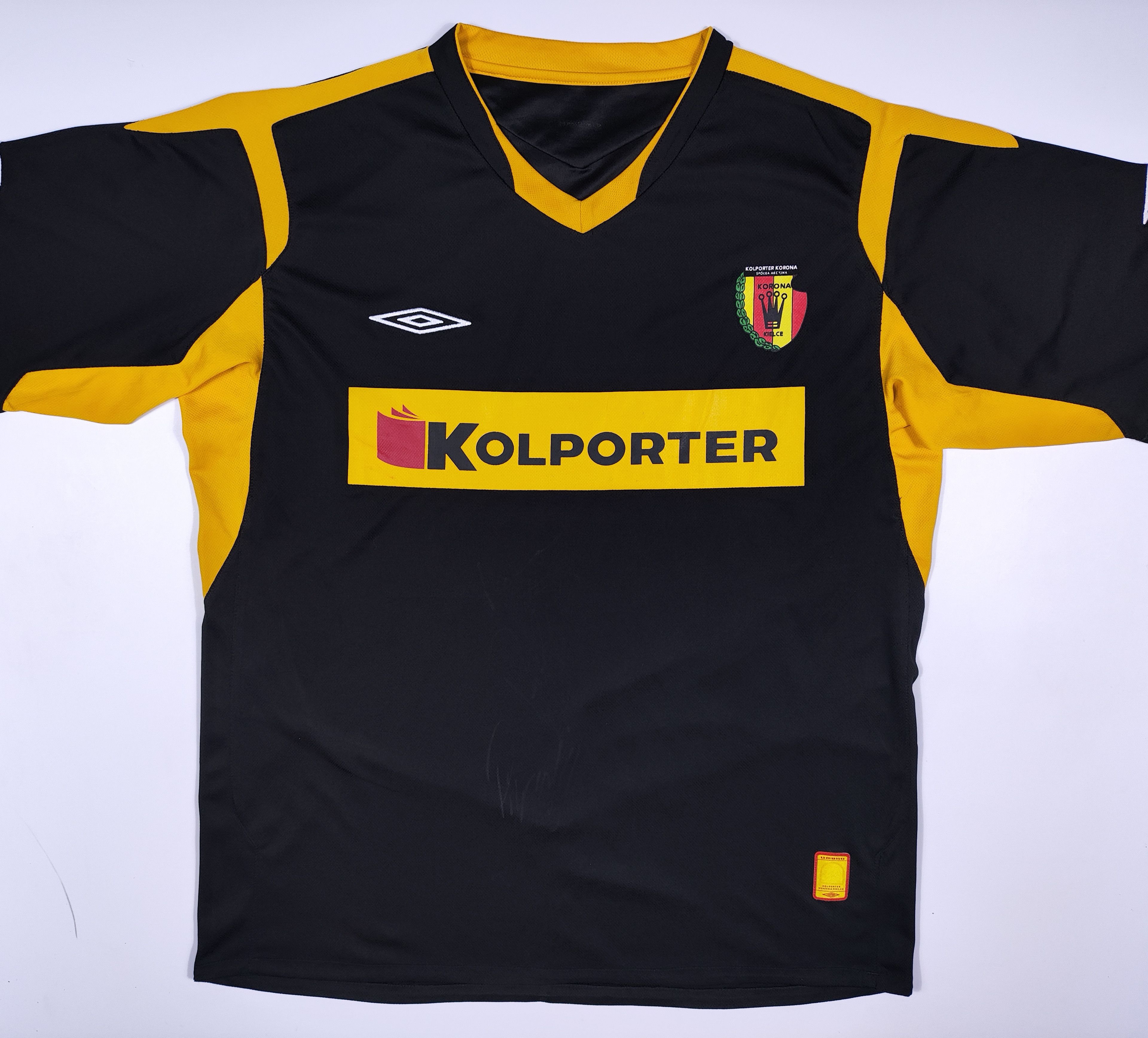 Palace × Umbro PALACE UMBRO 3RD GOALIE SHIRT BLACK NEON | Grailed