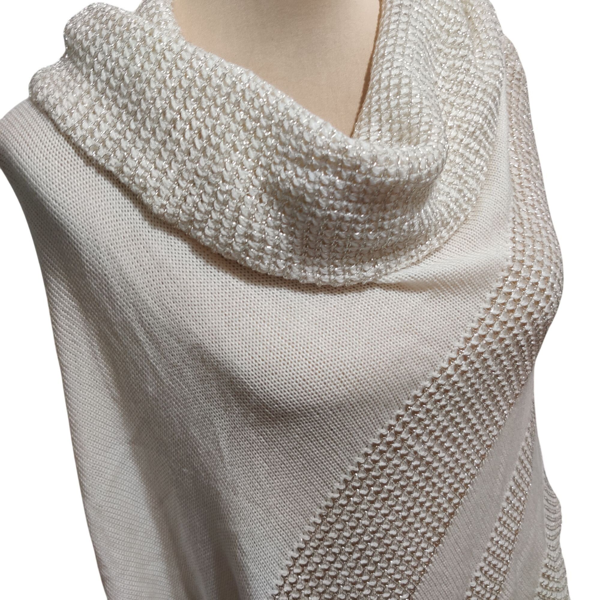 Other Belldini S M Ivory Metallic Knit Asymmetrical Poncho Sweater Size S / US 4 / IT 40 - 2 Thumbnail