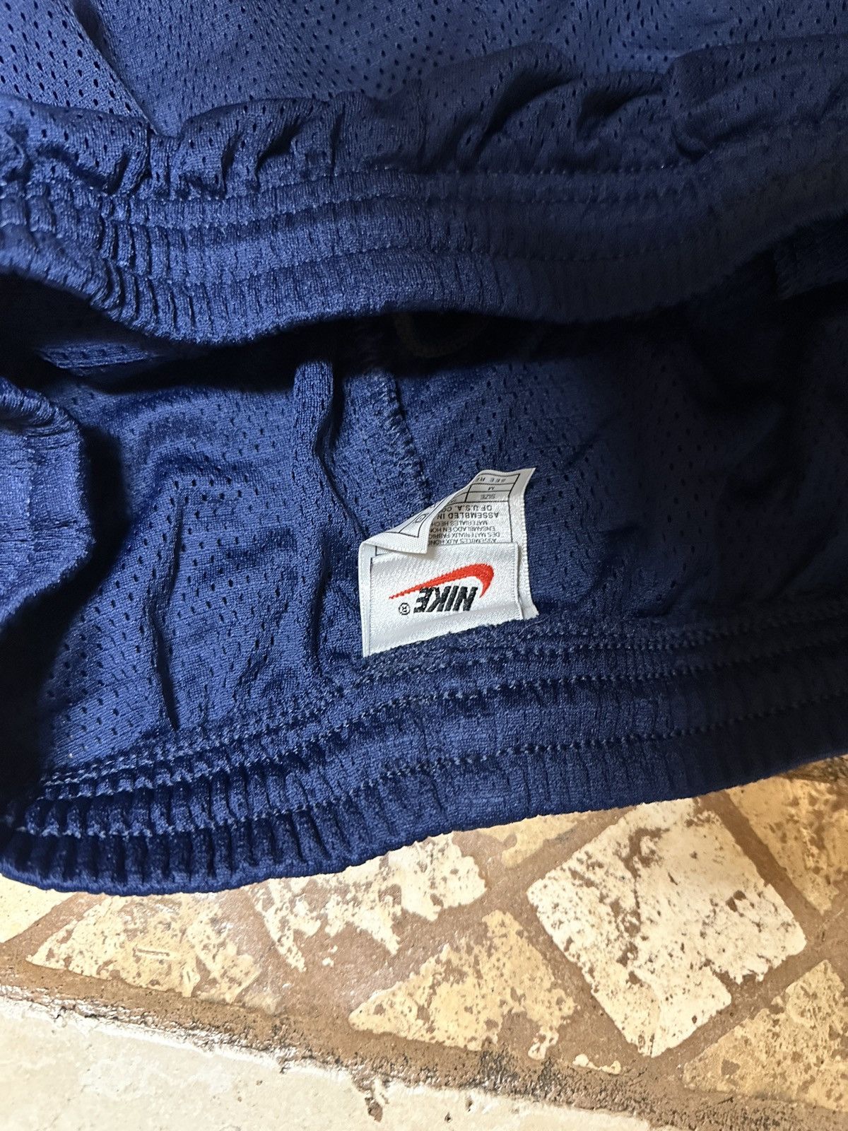 Nike Vintage 90s Nike shorts Size US 31 - 2 Thumbnail