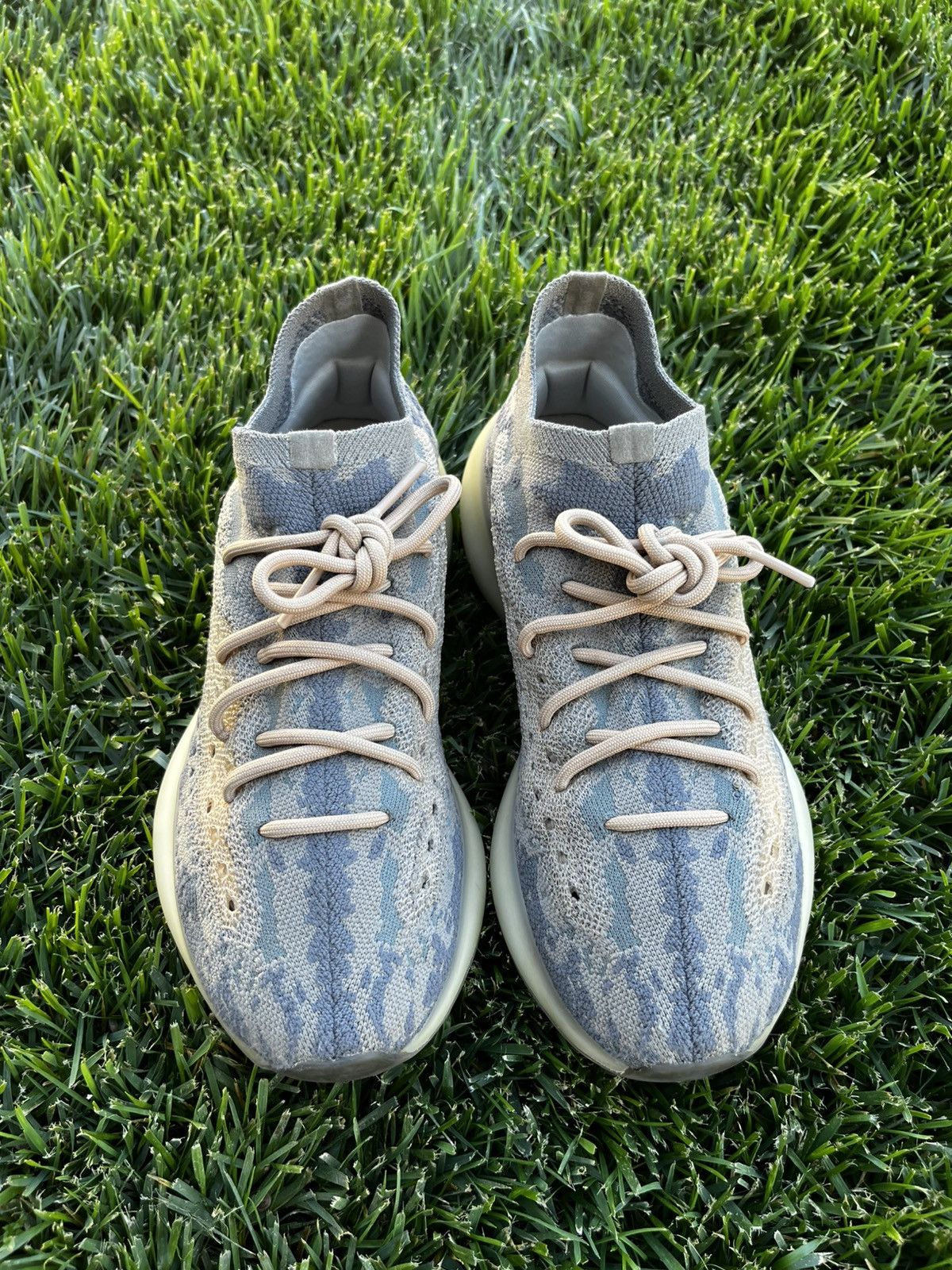 Adidas Yeezy 380 Mist Size US 9.5 / EU 42-43 - 7 Thumbnail
