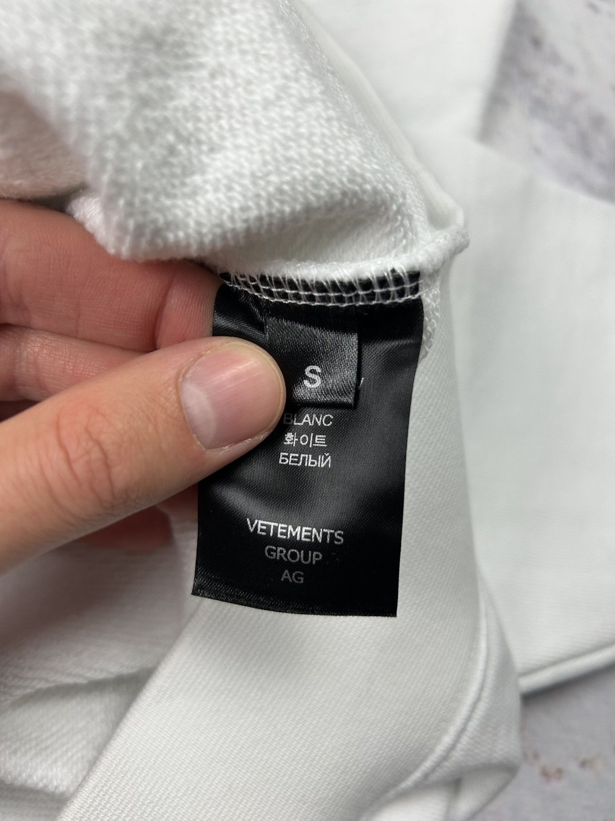 Vetements Vetements ’Click Here’ White Hoodie S Size US S / EU 44-46 / 1 - 8 Thumbnail
