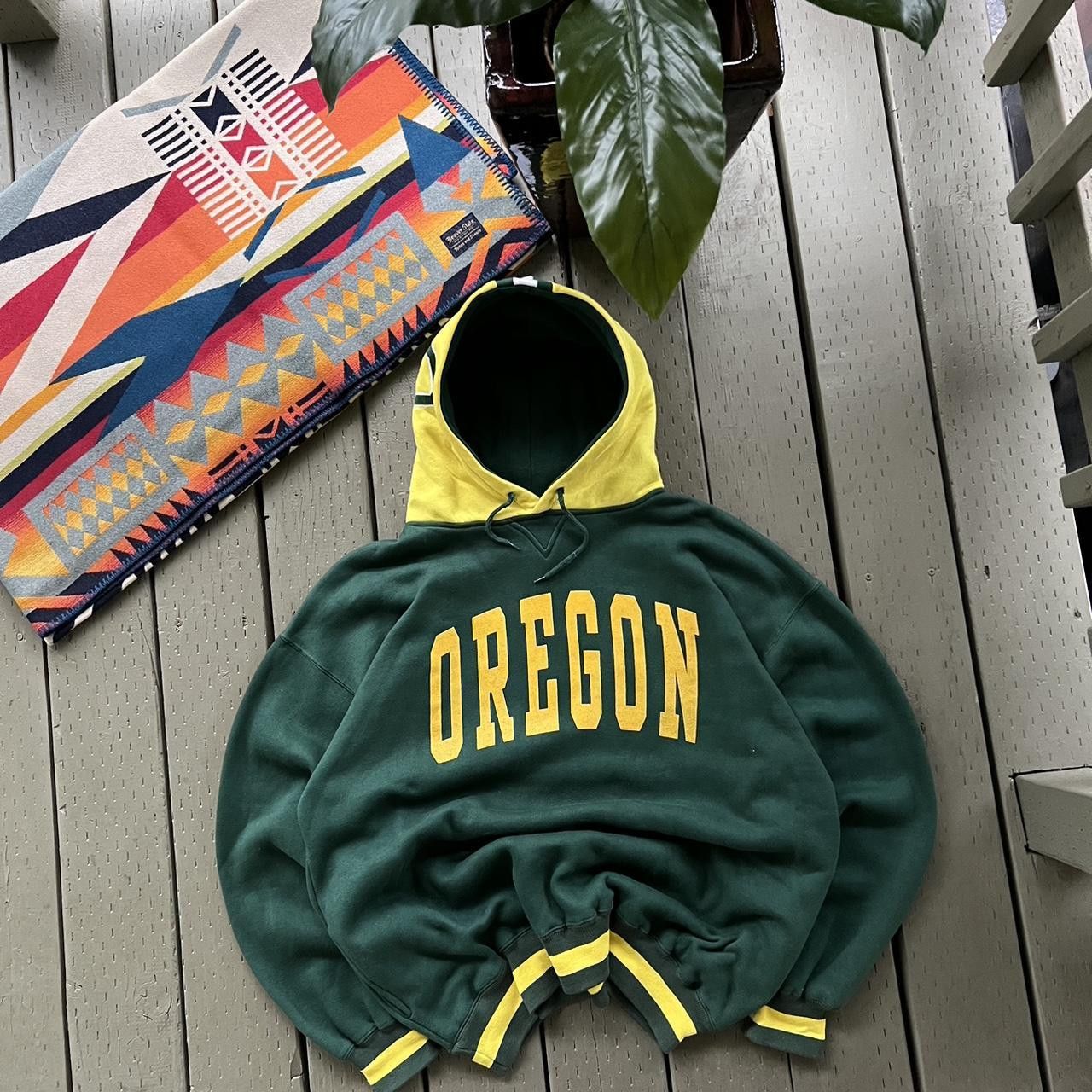 Vintage Vintage Oregon Ducks Sweatshirt Size US XL / EU 56 / 4 - 2 Thumbnail