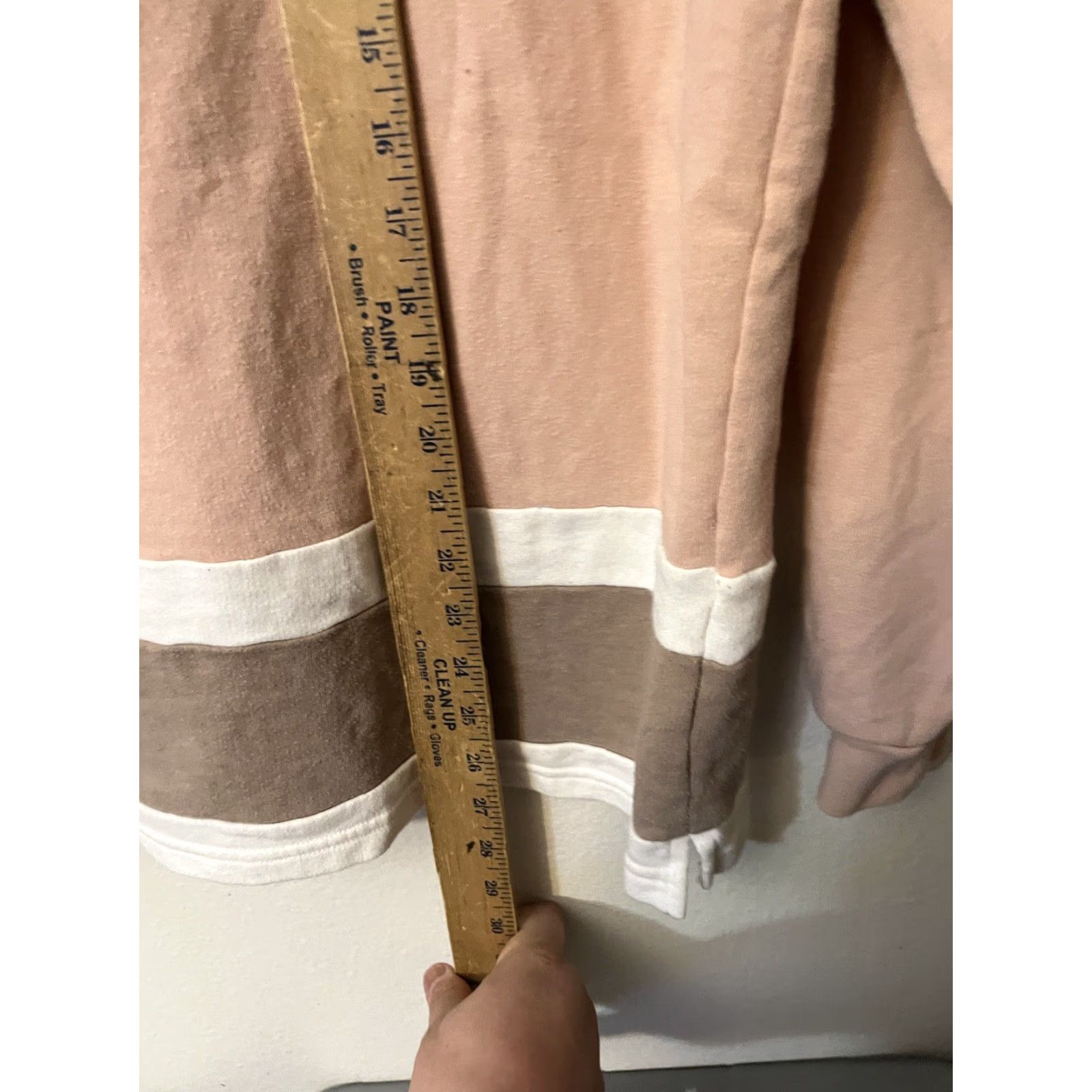 Victoria's Secret Victoria's Secret PINK Sweatshirt Pullover Long Sleeve Casual Logo Pink Small Women's Regular Sweatshirt Size S / US 4 / IT 40 - 4 Thumbnail