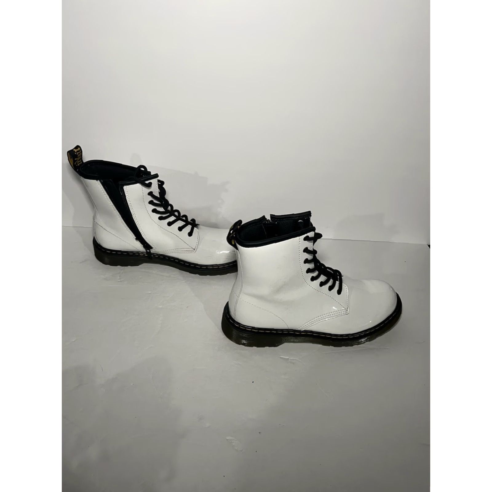 Dr. Martens Dr. Martens Combat Boots 1460Y Lace Up White Leather Mid-Calf US 7 Womens Mens Size 7 Size US 7 / IT 37 - 5 Thumbnail