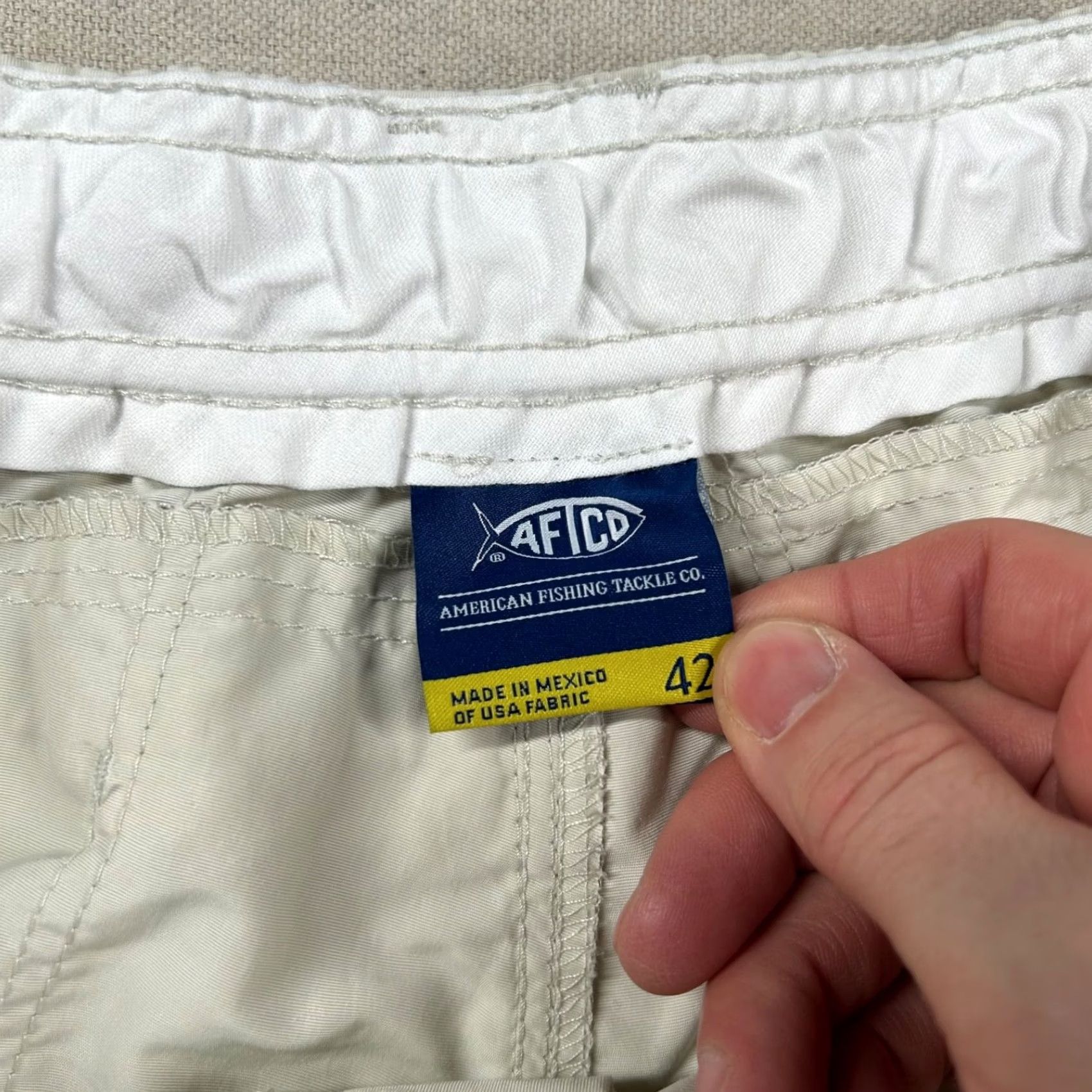 Vintage VINTAGE AFTCO Mens 42 Nylon 6" High Rise Fishing Cargo Shorts Ivory Beach Outdoor 90s Mens Size US 42 / EU 58 - 6 Thumbnail