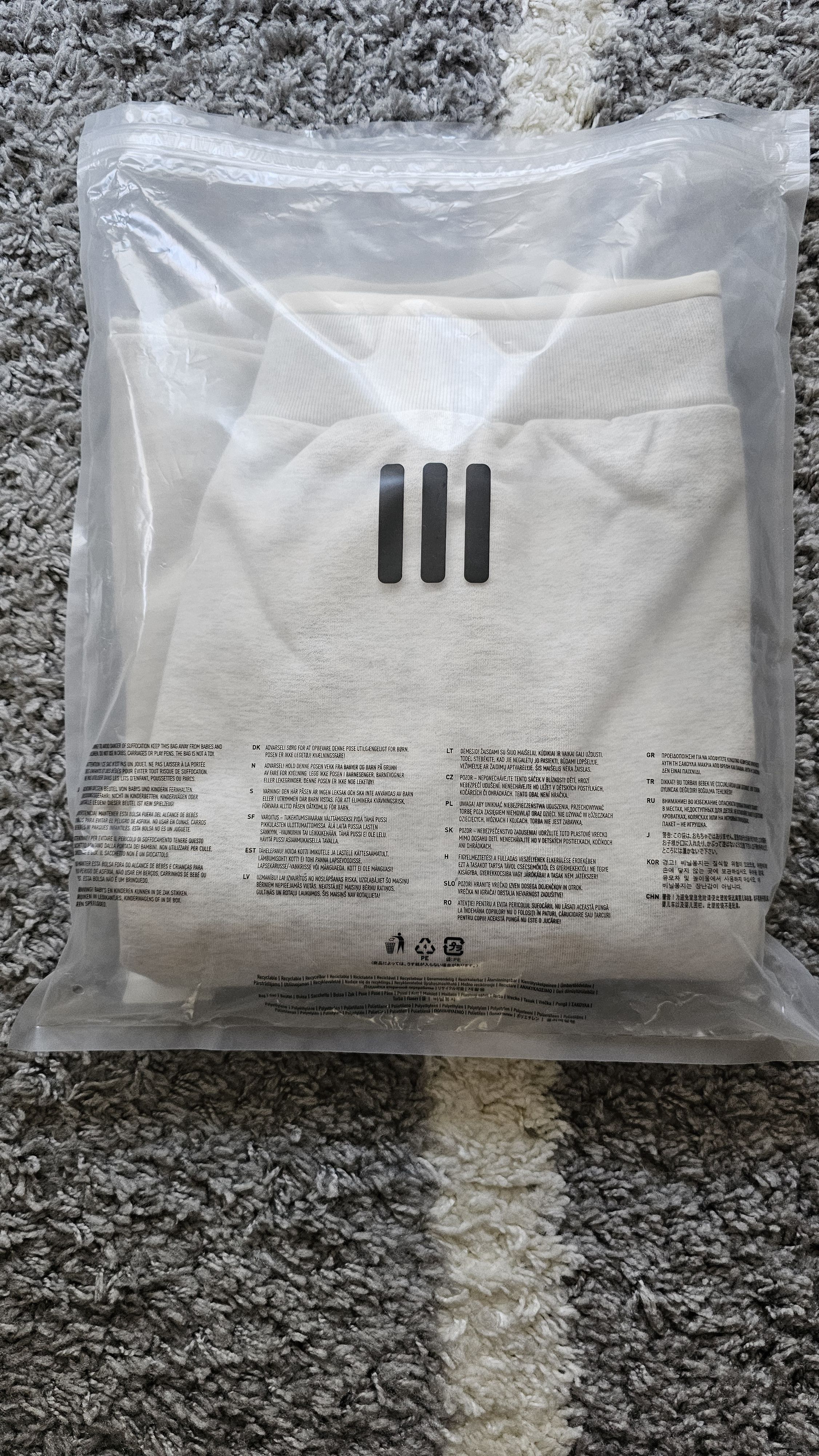 Adidas × Fear of God Adidas Fear of God Crewneck Size US S / EU 44-46 / 1 - 2 Thumbnail