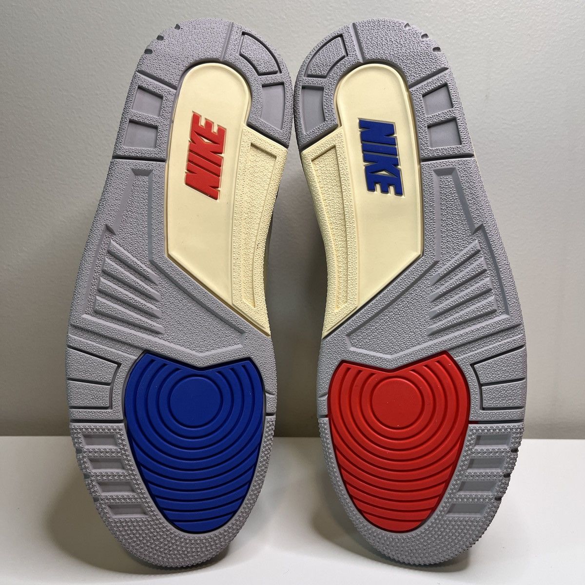 Jordan Brand Jordan 3 Seoul 2.0 Size 9 Size US 9 / EU 42 - 5 Thumbnail