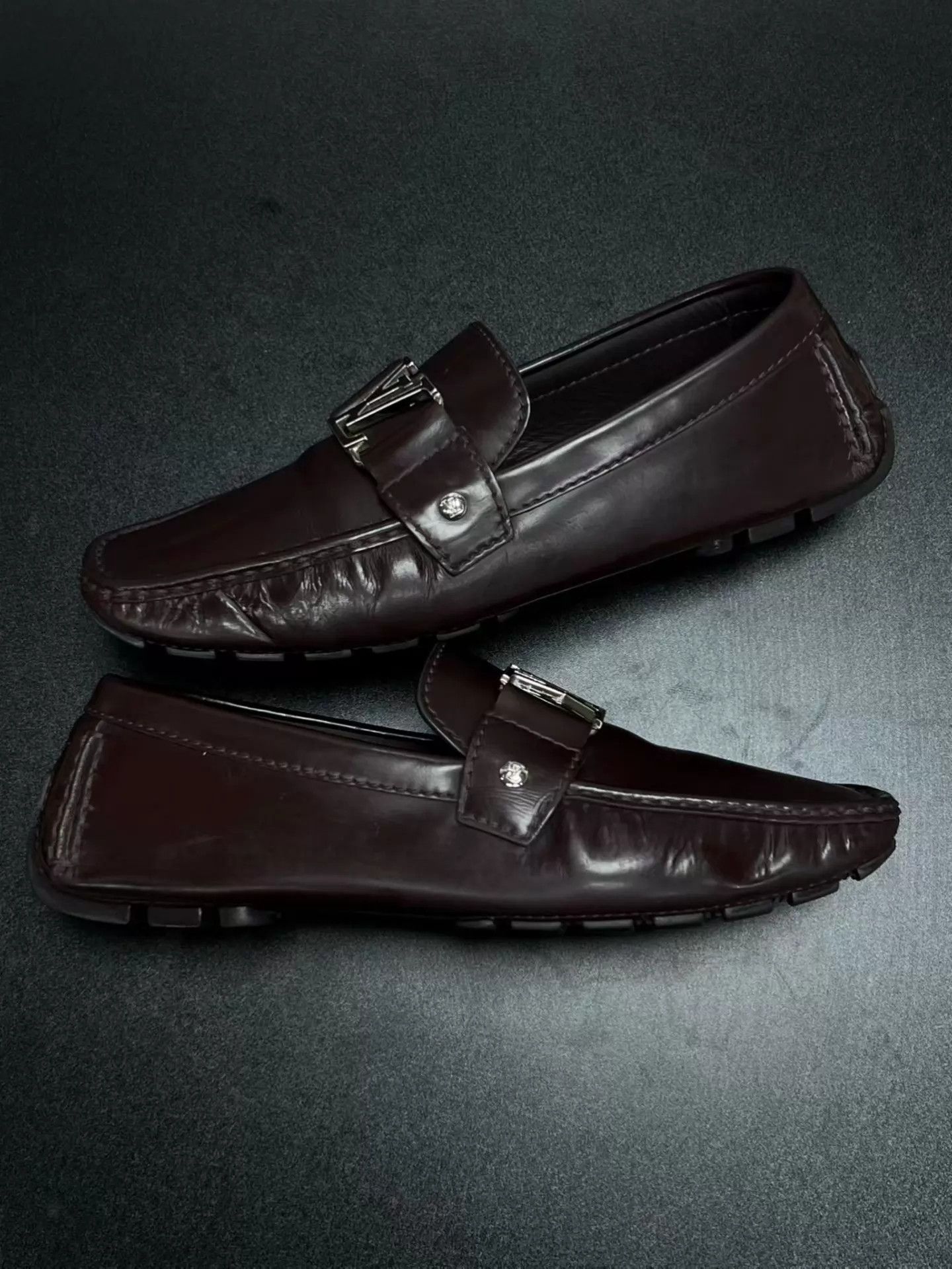 Louis Vuitton LV Metallic Logo Brown Leather Loafers 41 EU Size US 8 / EU 41 - 5 Thumbnail