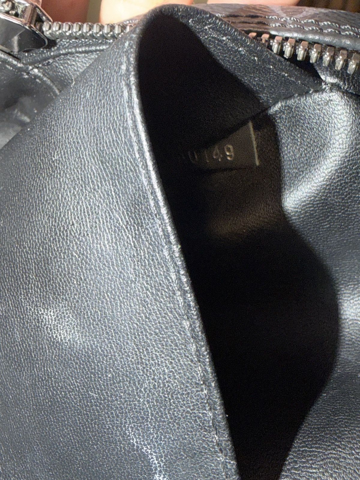 Louis Vuitton Discontinued Eclipse Monogram Toiletry Pouch Trous GM Size ONE SIZE - 13 Thumbnail