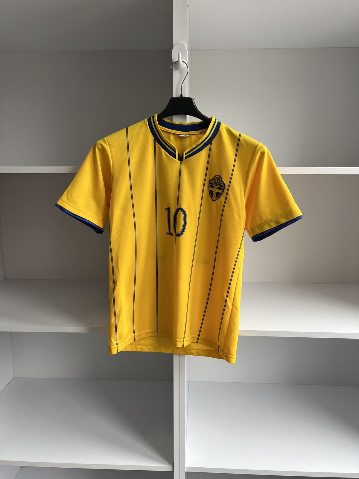 Vintage Vintage Sweden Ibrahimovic 10 Jersey Size US S / EU 44-46 / 1 - 2 Thumbnail