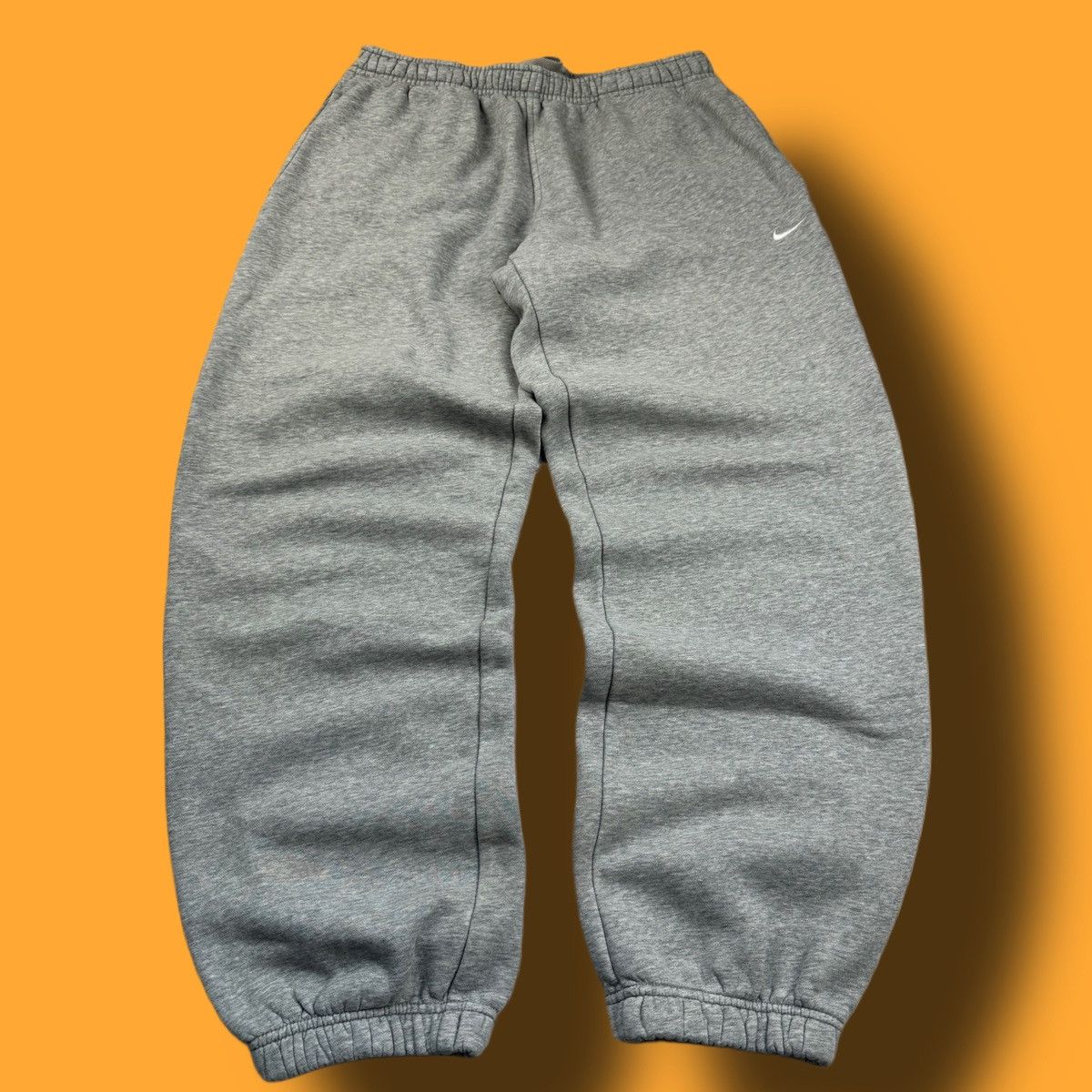 Nike × Vintage NIKE VINTAGE BASIC LOGO OVERSIZE BAGGY PANTS Size US 32 / EU 48 - 1 Thumbnail