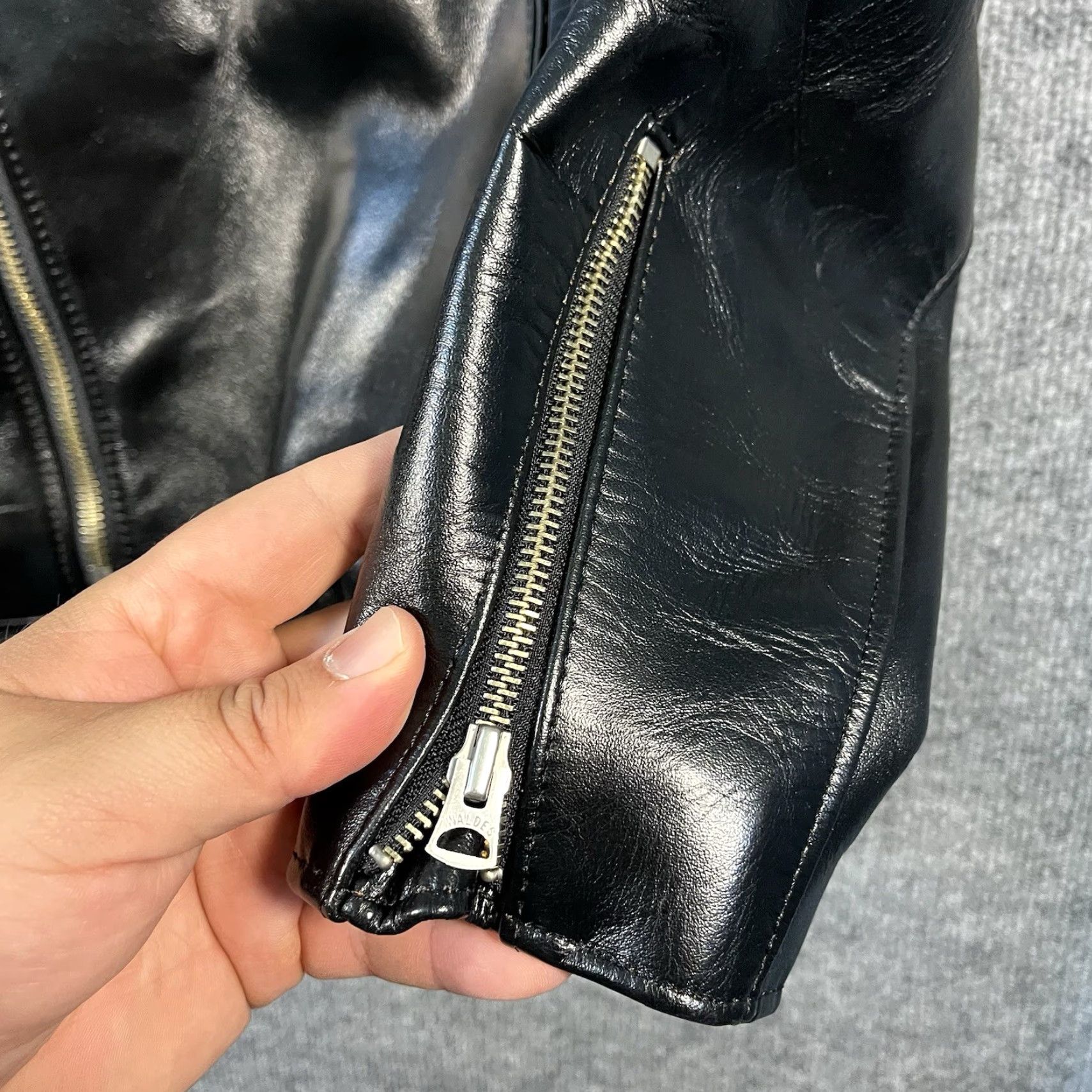 Vintage VINTAGE Iade Japan Made Leather Jacket Medium M Black Motorcycle Zip Full Zip Collared Zipped Pockets Men Size US M / EU 48-50 / 2 - 8 Thumbnail