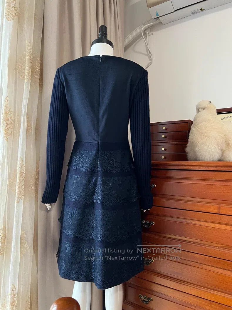Valentino Valentino Main line long-sleeved dress Size S / US 4 / IT 40 - 4 Thumbnail