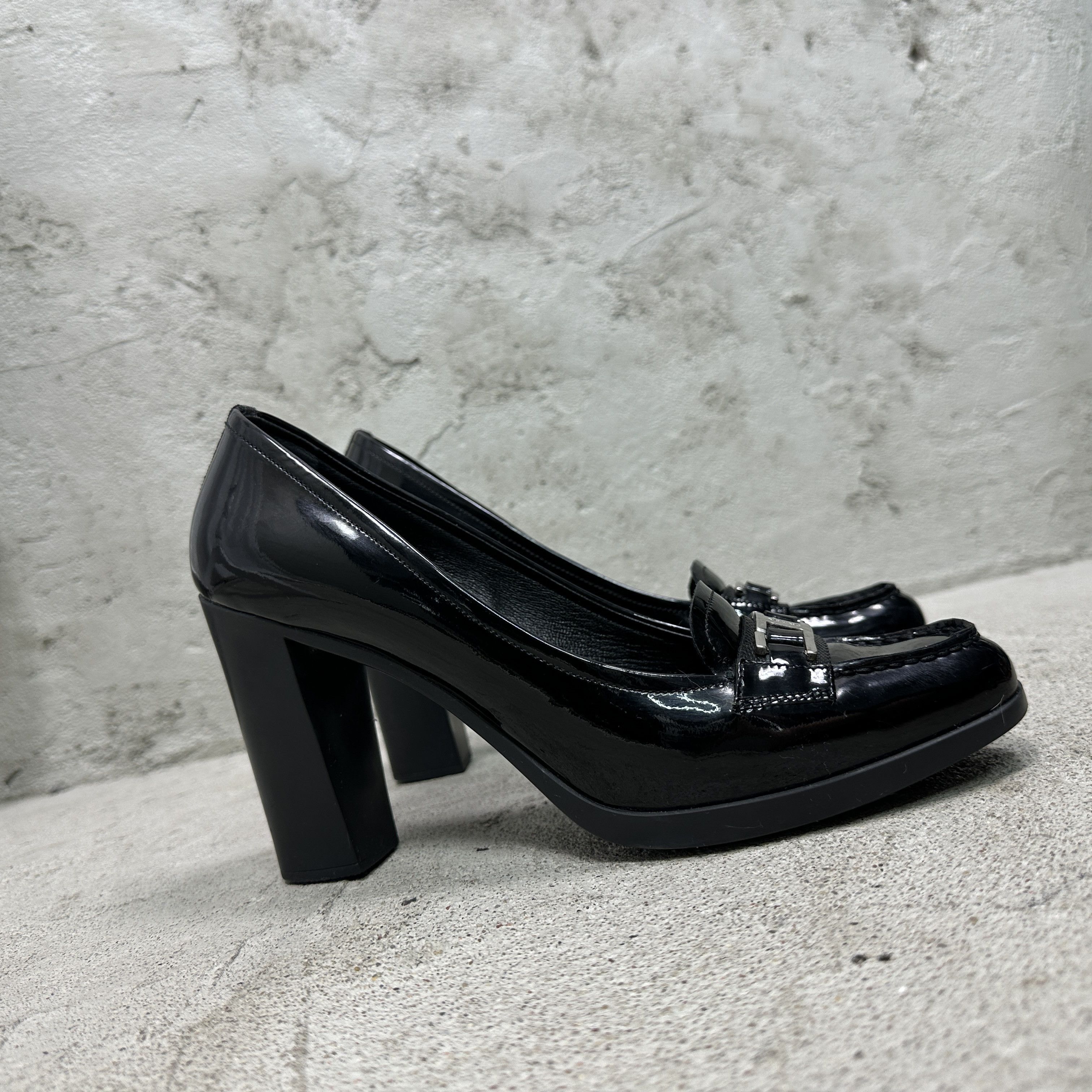 Prada Vintage Avant Garde Old Money Prada Heeled Mocassins Y2K Size US 9 / IT 39 - 9 Thumbnail
