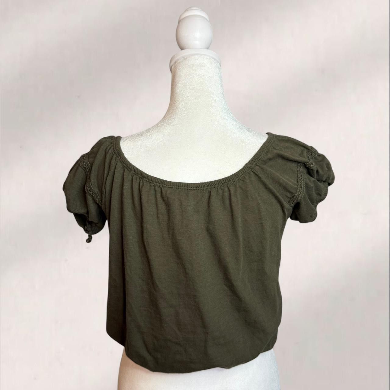 Aeropostale Aeropostale green top with tassels and ruffles Size S Size S / US 4 / IT 40 - 4 Thumbnail