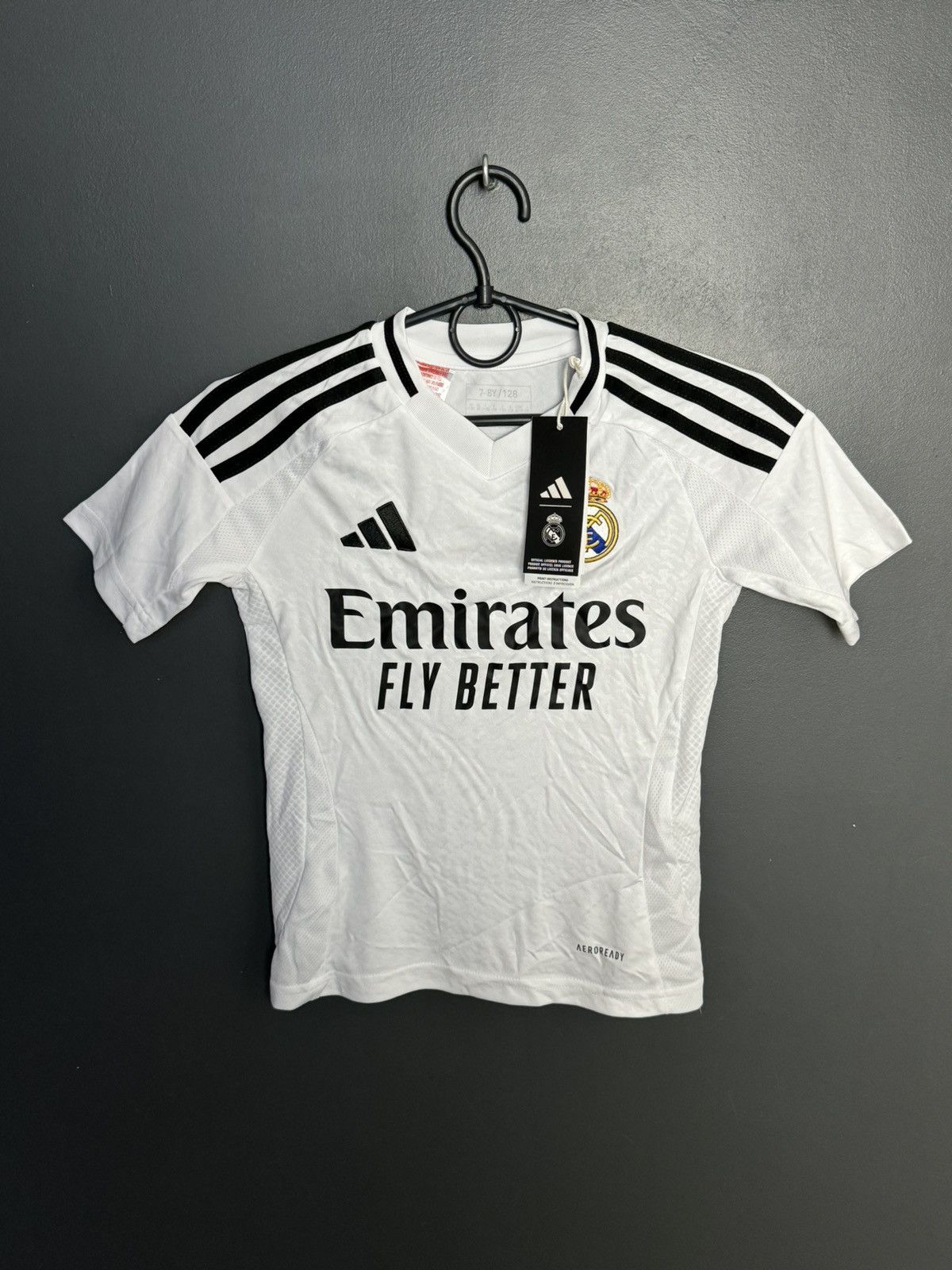 Adidas KIDS New New Real Madrid 24/25 Home Football Jersey T-Shirt Size US XS / EU 42 / 0 - 1 Thumbnail